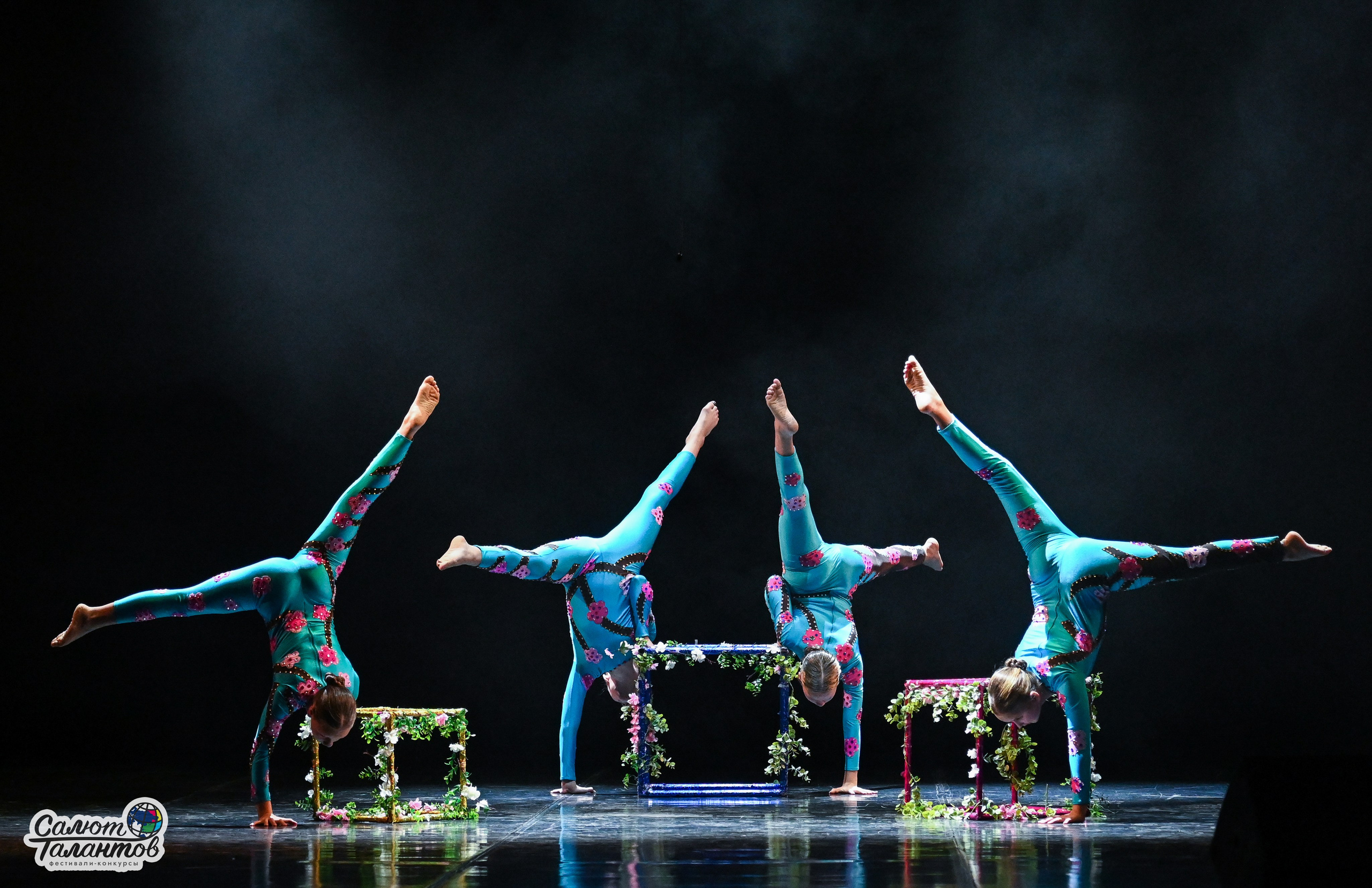 30.10.2024 6-й Международный Творческий Фестиваль-Конкурс «СЕРДЦЕ УРАЛА» г. Екб. Медиастудия Фото Концепт