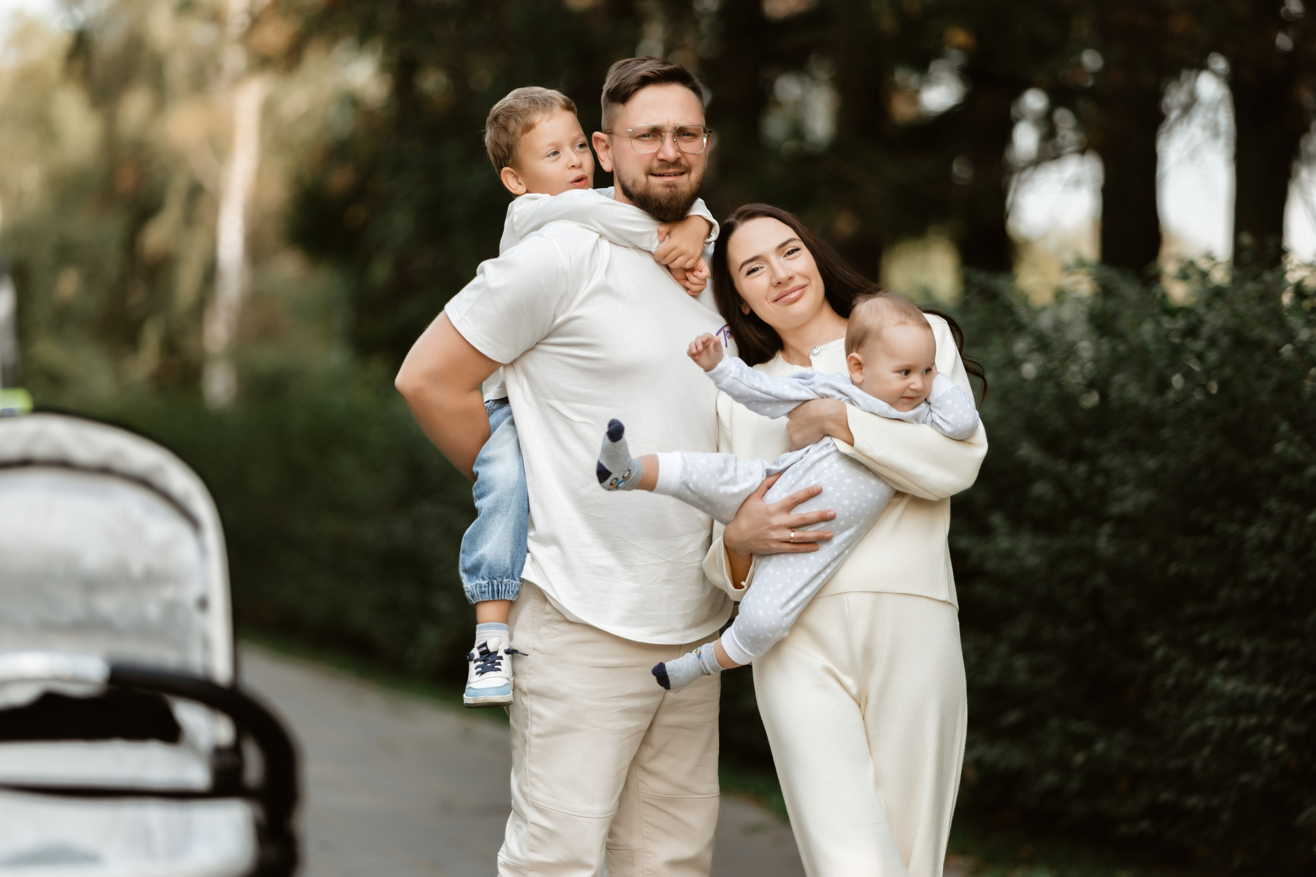 Семейная фотосессия на природе. Photomantis