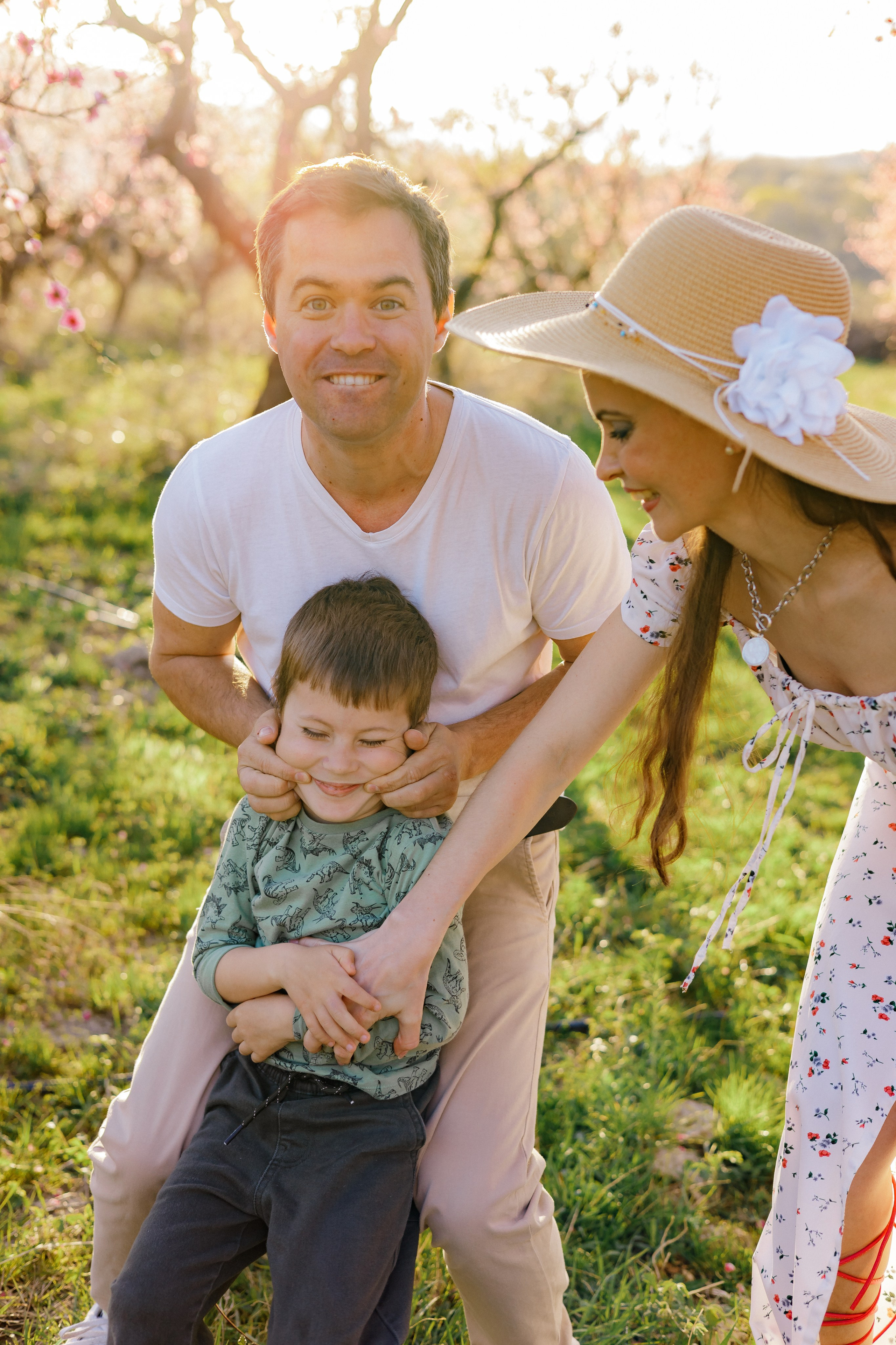 Закат в персиковом саду
