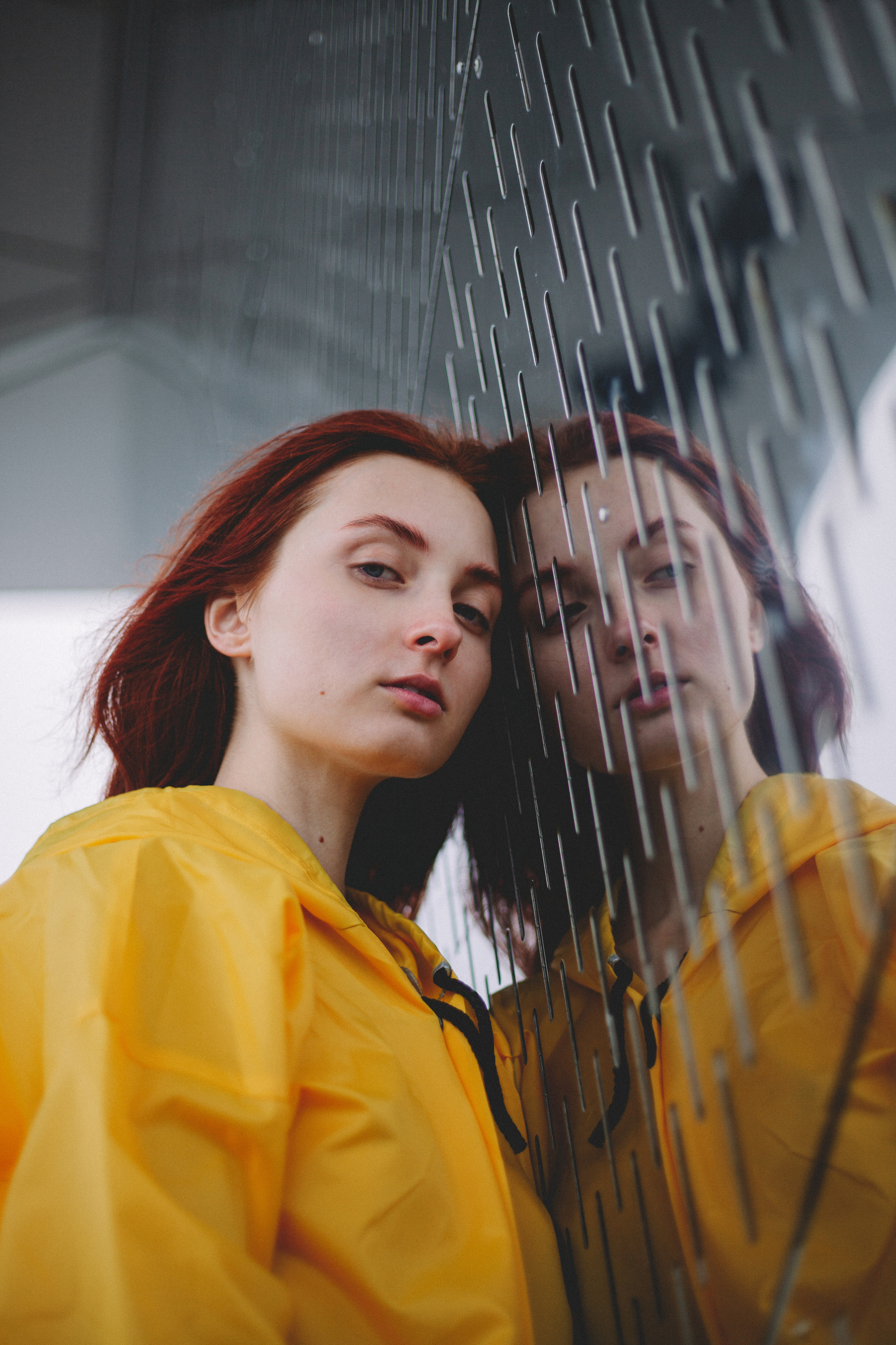 Алена. Дождевик. Фотограф в Санкт-Петербурге Матвиенко Яна