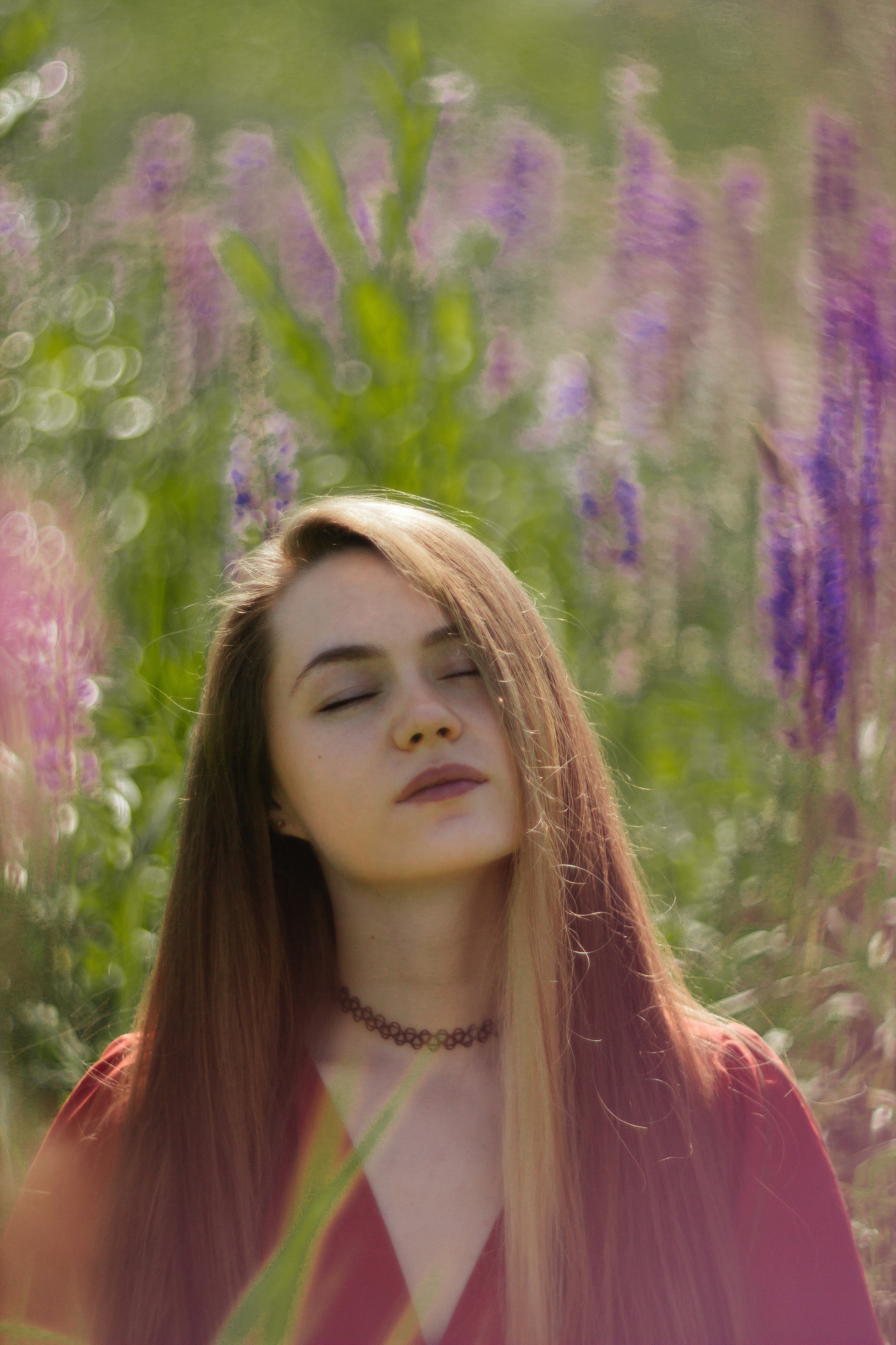 Люба. Люпины. Фотограф в Санкт-Петербурге Матвиенко Яна