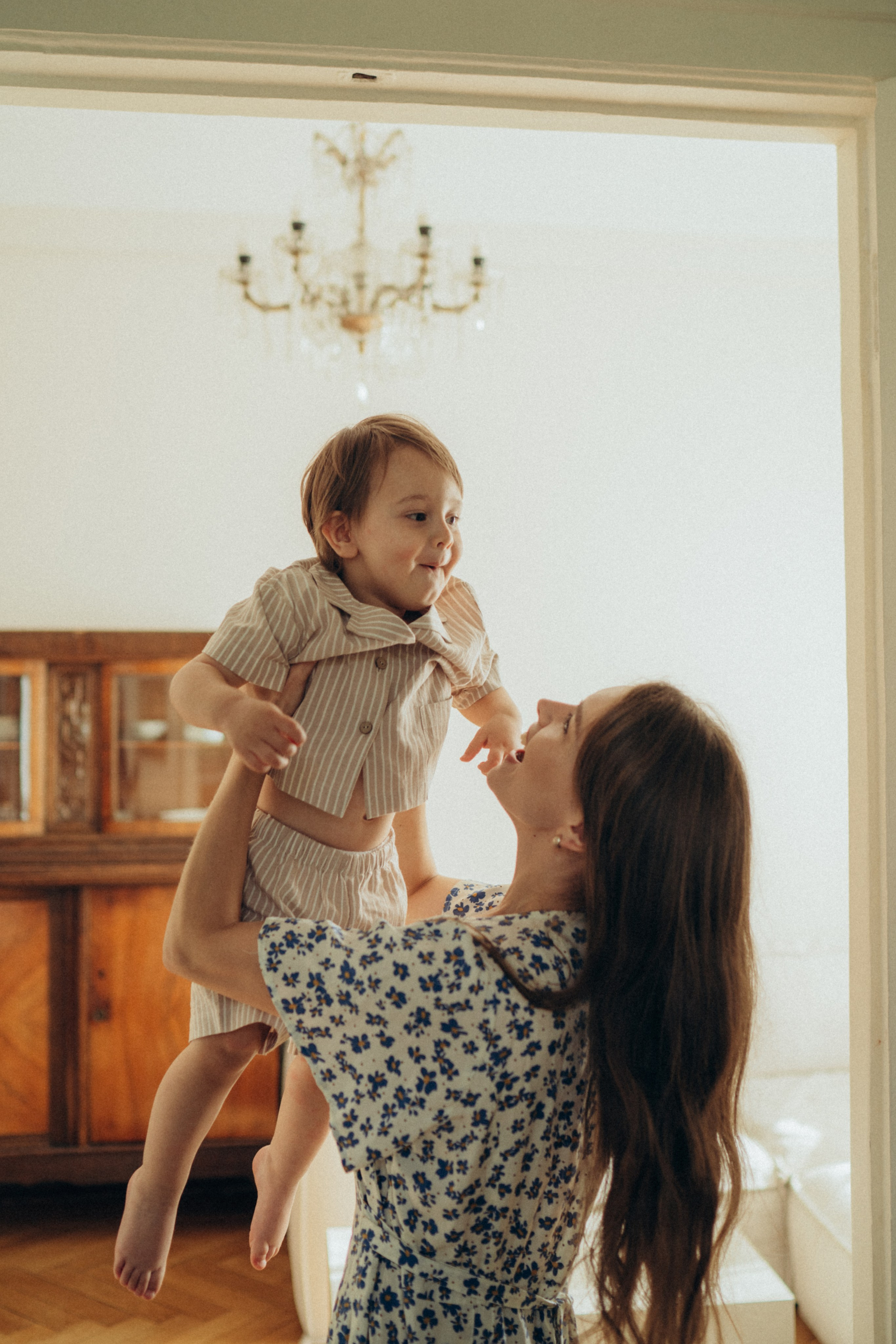 Теплым осенним днем дома. Семейный фотограф в Москве Елена Гильманова