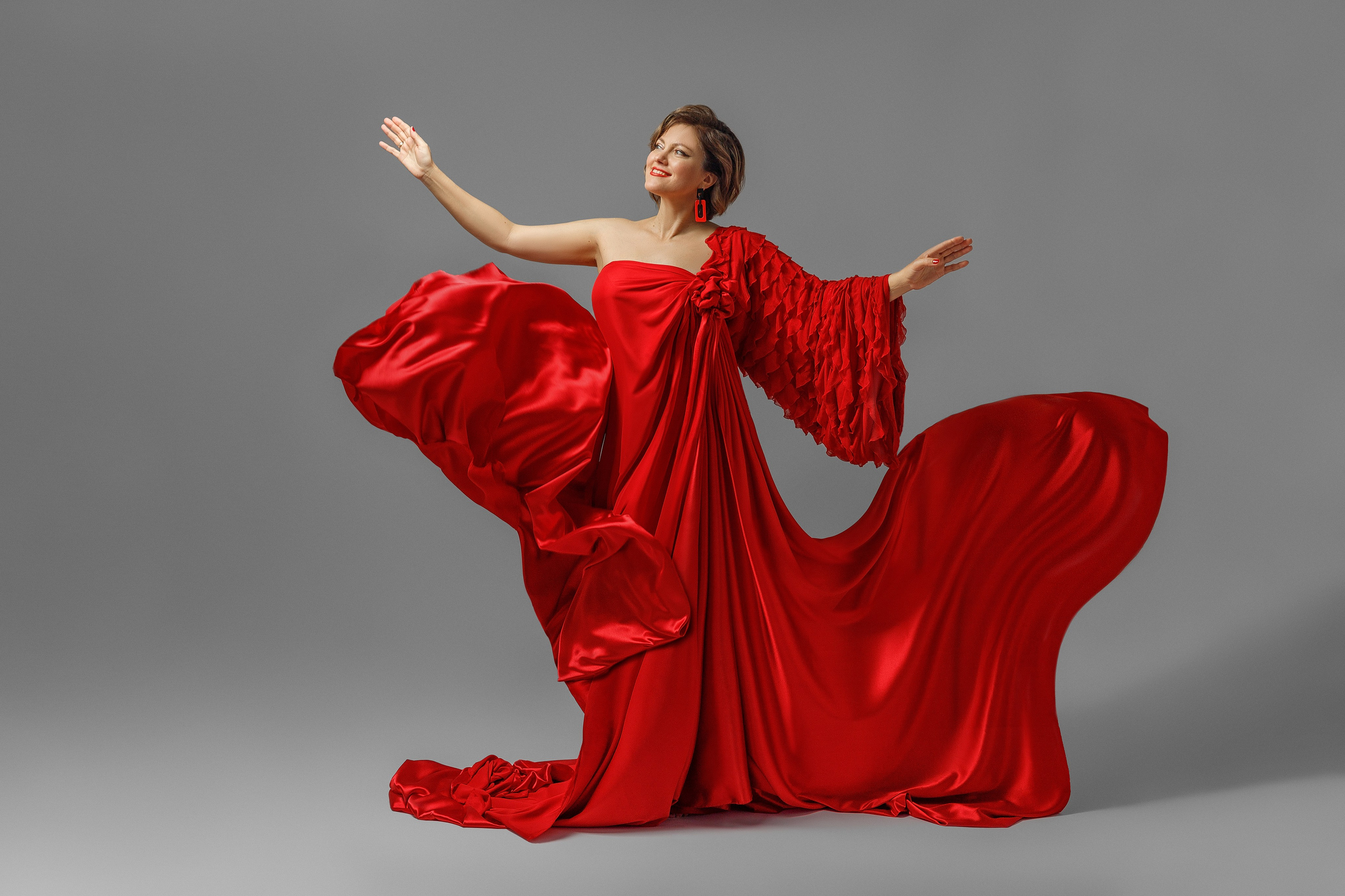 Индивидуальные студийные женские фотосессии в Анапе. Женский фотограф в Анапе Лыгина Ксения