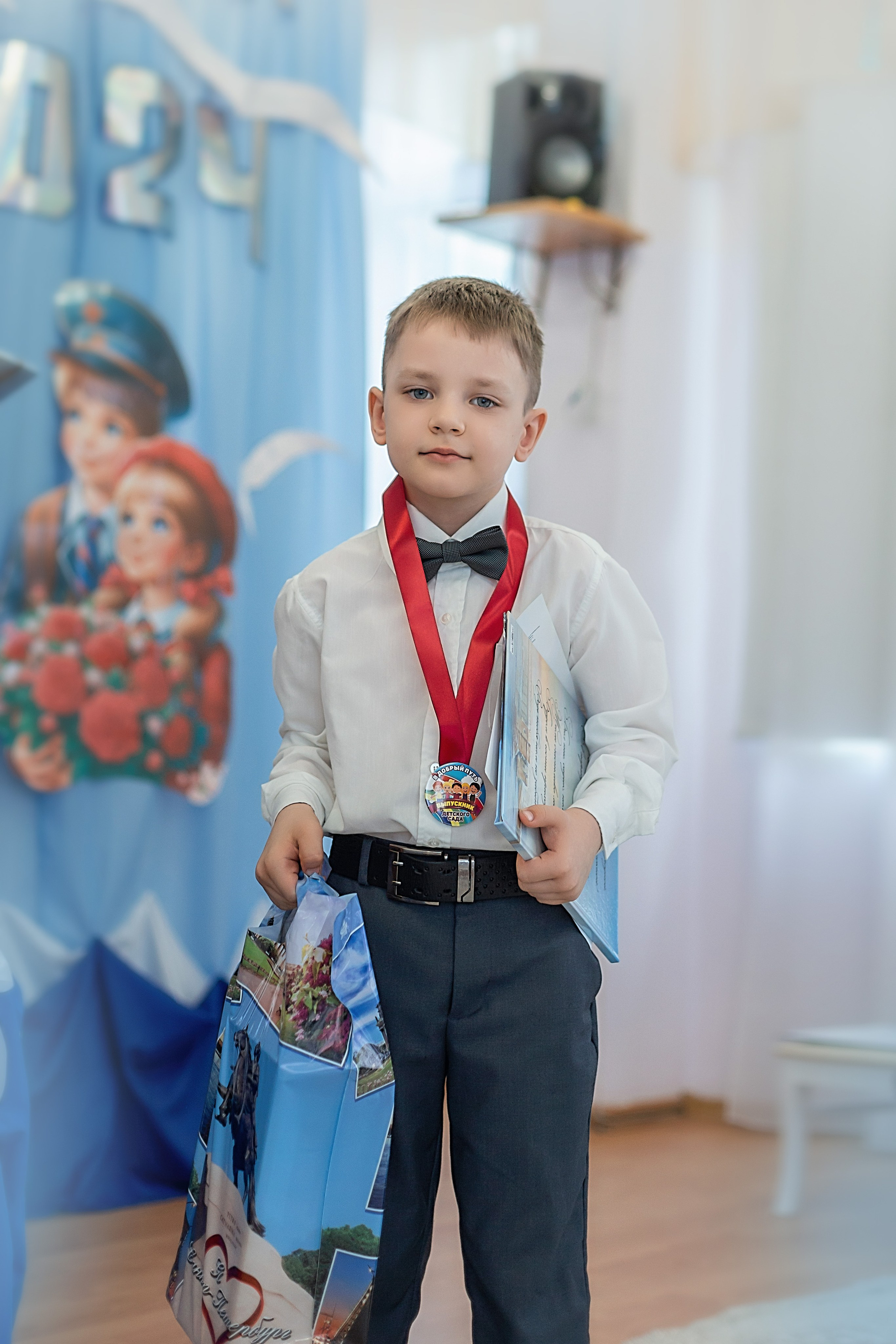 Выпускной ДС № 94_2024 год. Семейный фотограф в Санкт-Петербурге