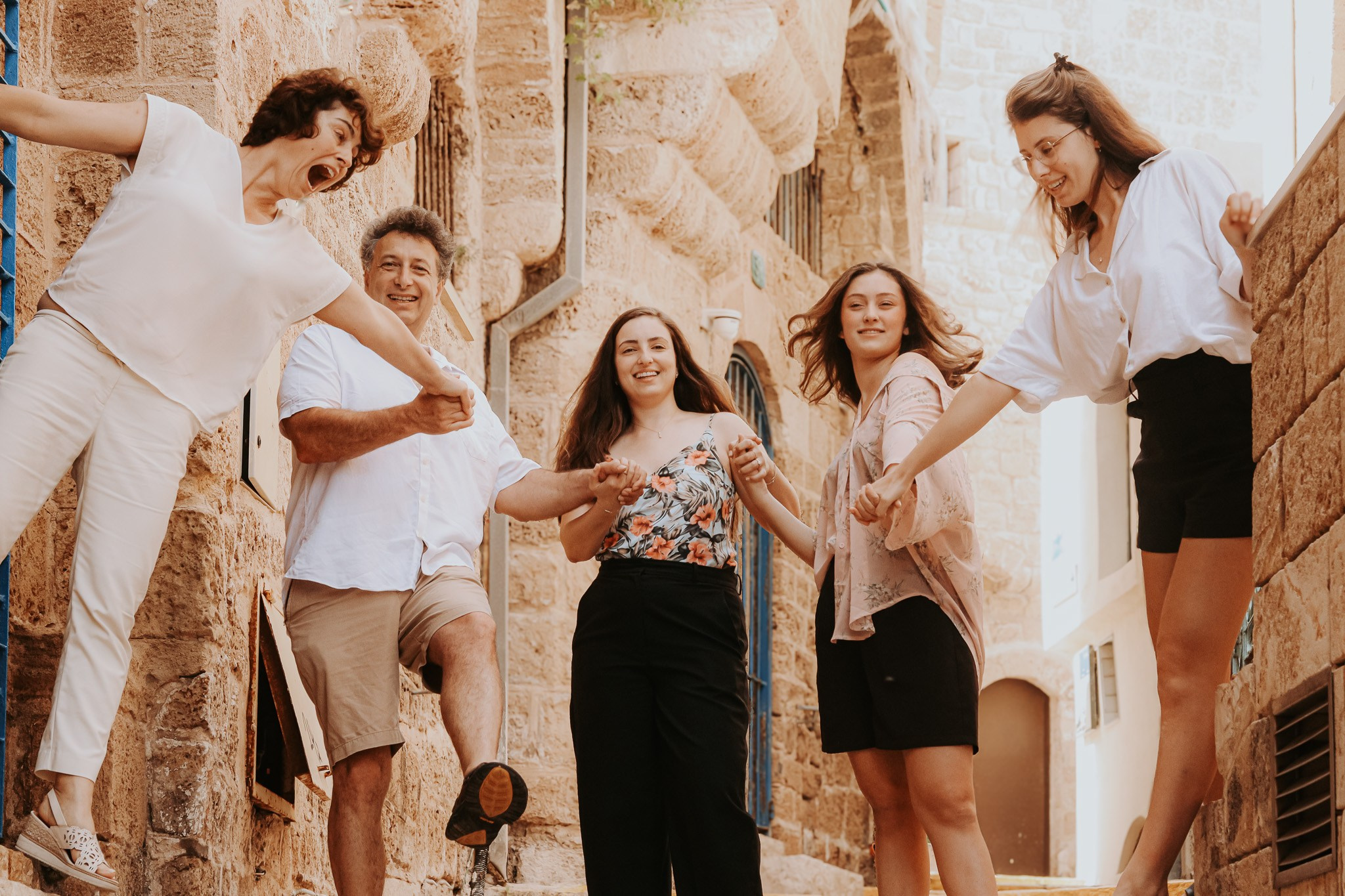 Eugeniy, Inna, Michale, Tamar and Karen. Photographer in Israel Alice Milchin