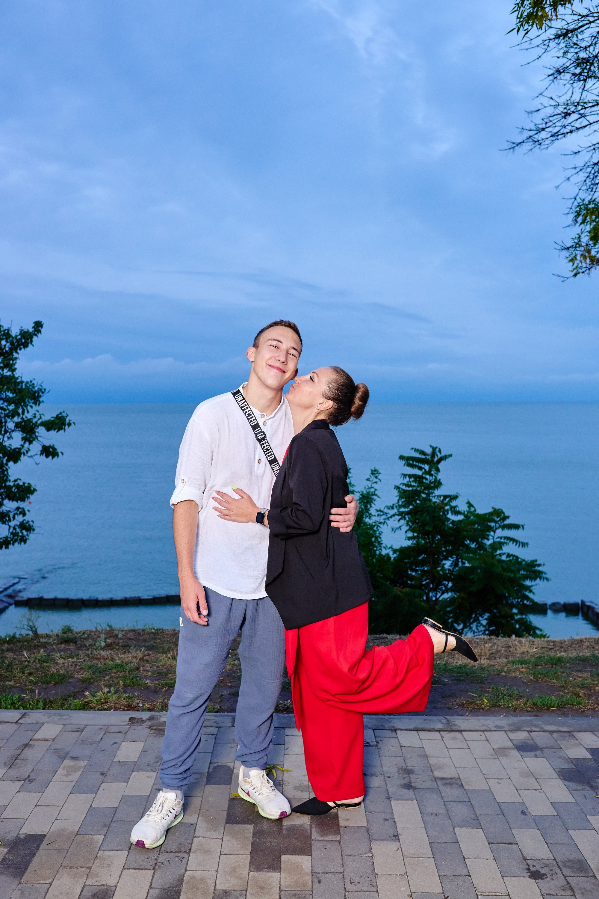 Выпускной 35 Сош. Фотограф Выпускные альбомы Таганрог Сергей Коробченко