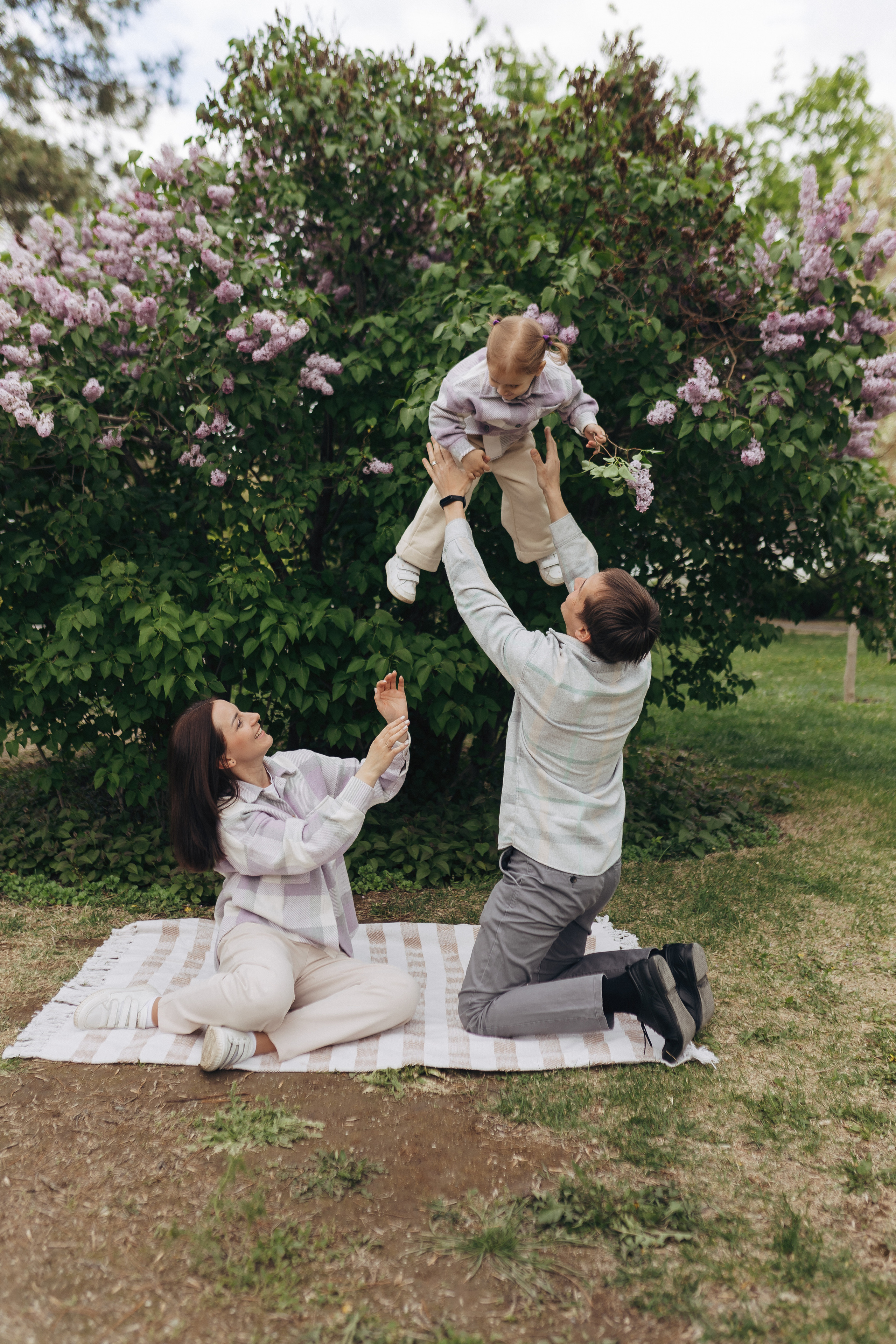 Прогулка в Кремле. Свадебный и семейный фотограф в Астрахани Заскокина Анастасия