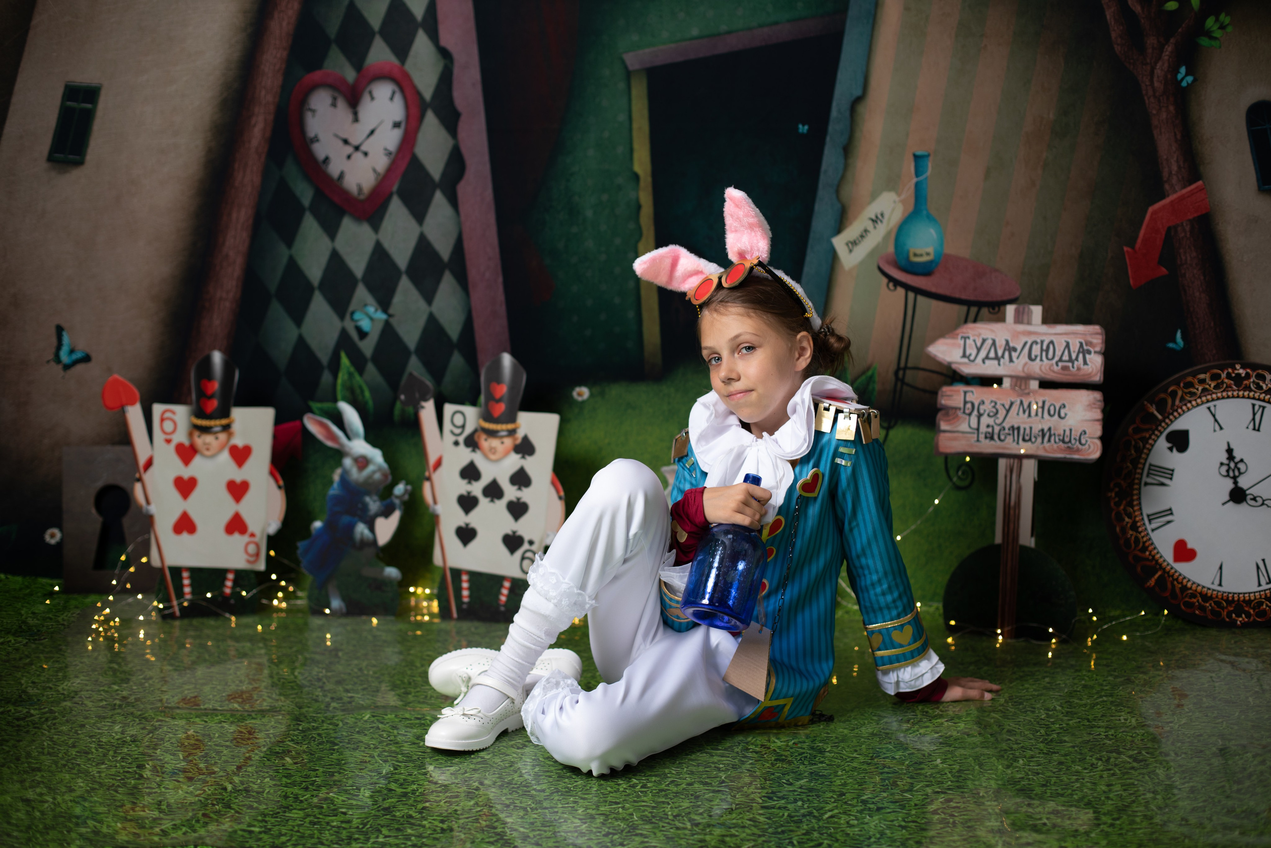 Алиса в Стране Чудес. Фотограф новорождённых Псков