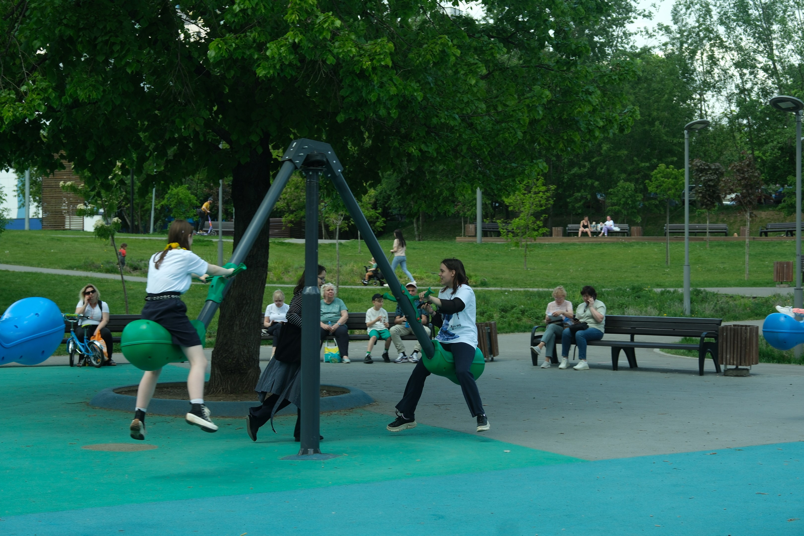 Кировоградские каскадные пруды 2024. Улица, люди, жизнь…