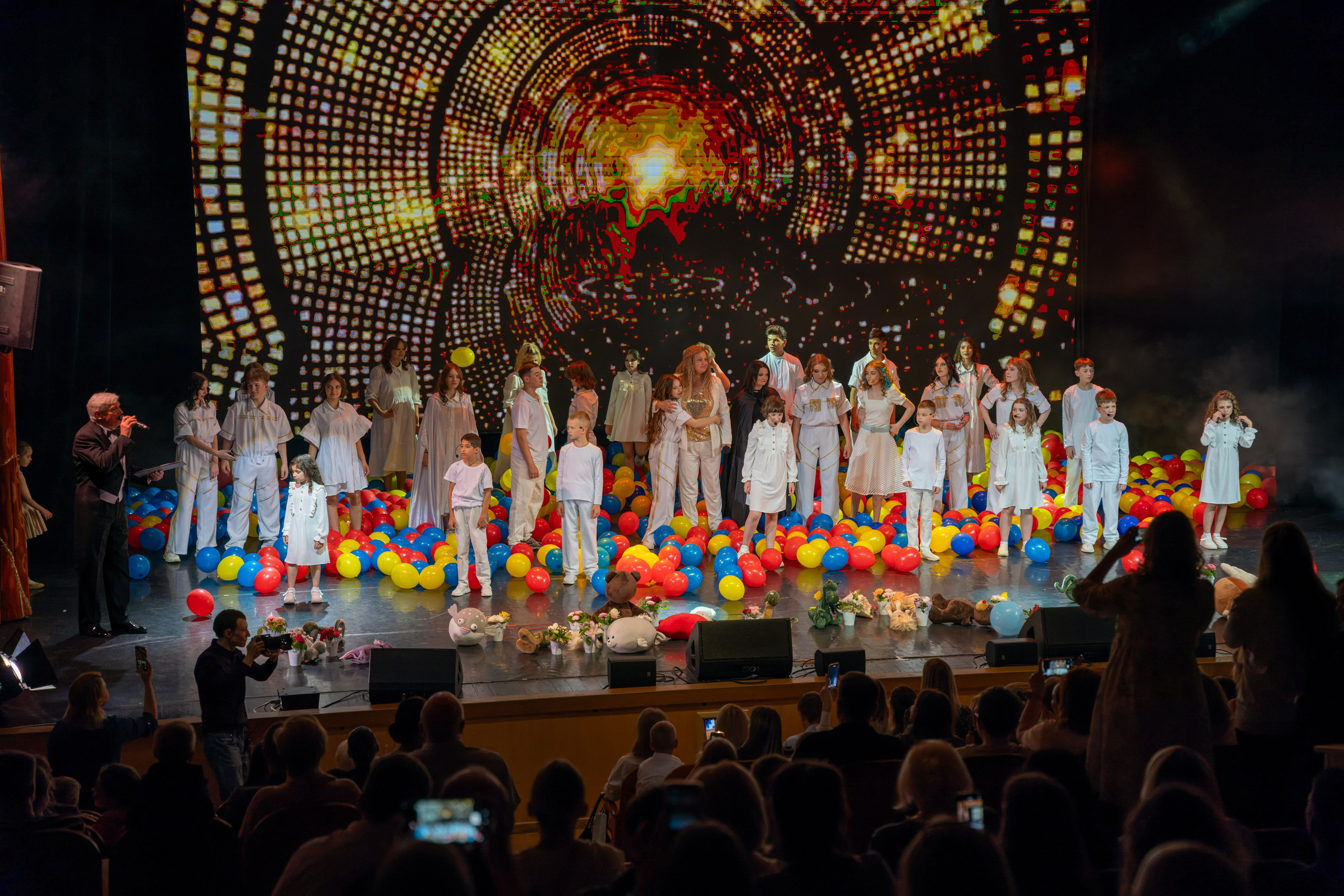 Съёмка благотворительного спектакля «Новая история деревянного мальчика». «Студия DRONAVT`s» — видеосъёмка и фотография г. Москва