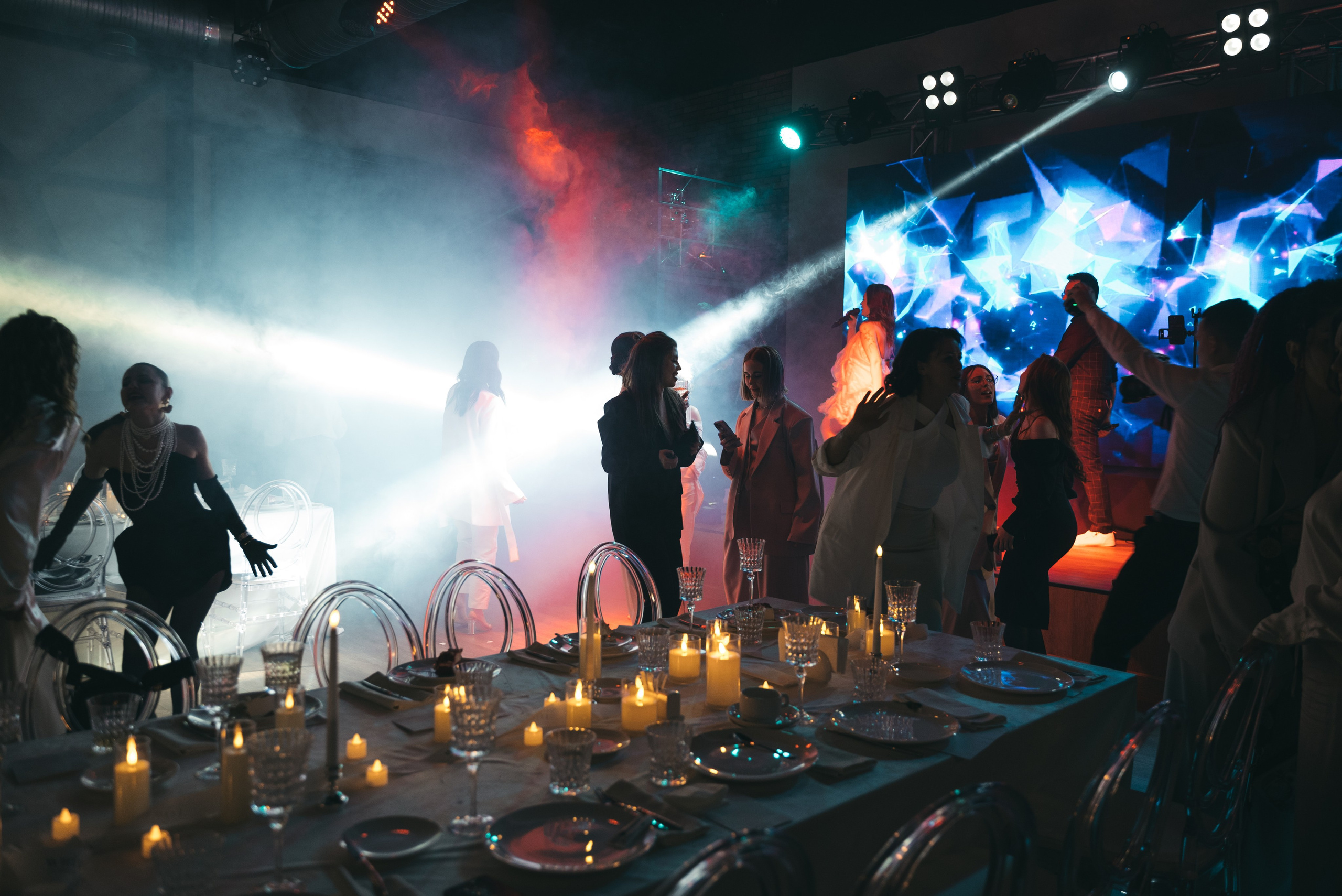 WhiteRoom Pre-wedding. Репортажный и свадебный фотограф в Сургуте