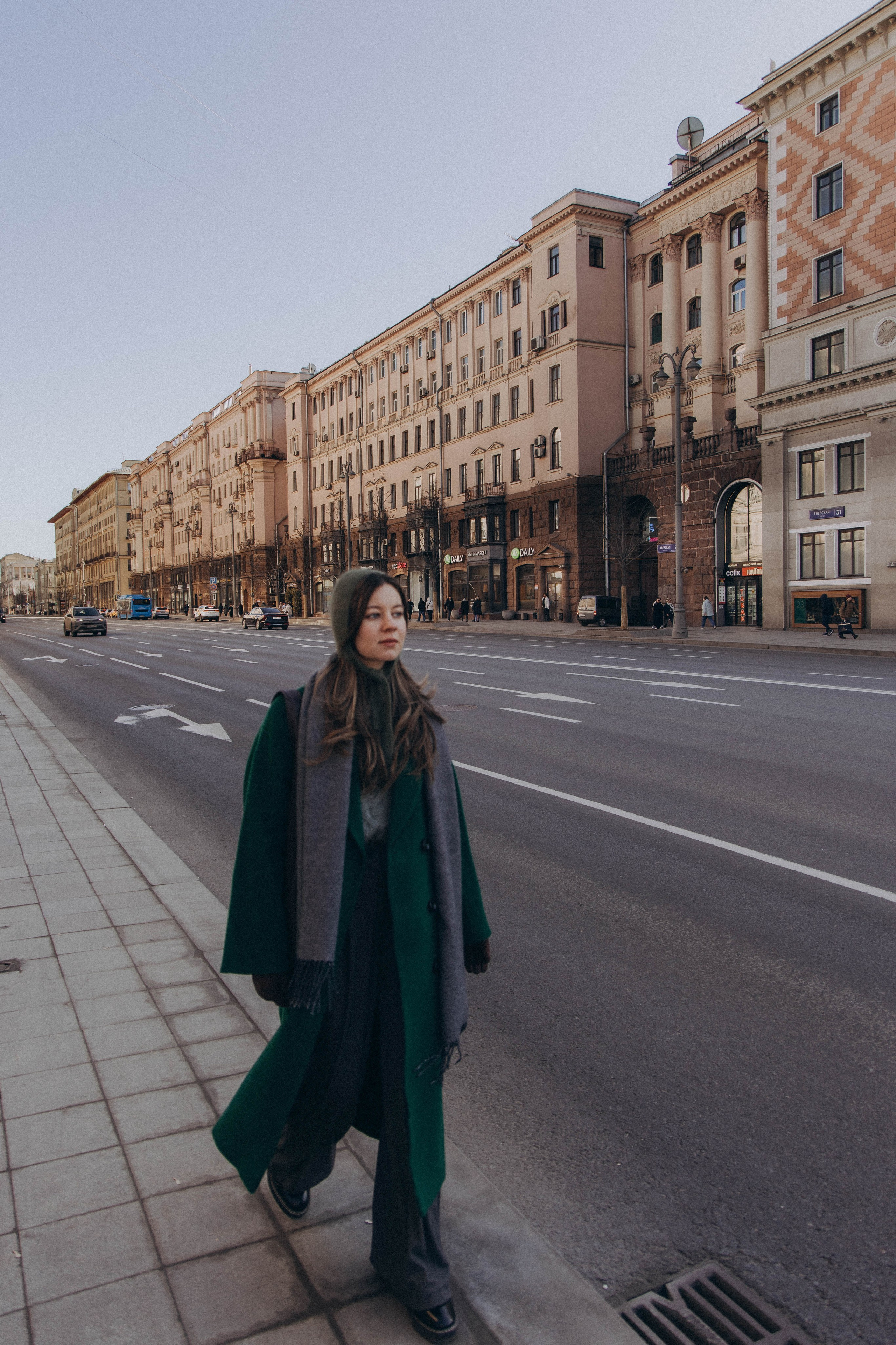 Мария прогулка в центре. Фотограф lifestylе в Москве Пшеничная Анастасия