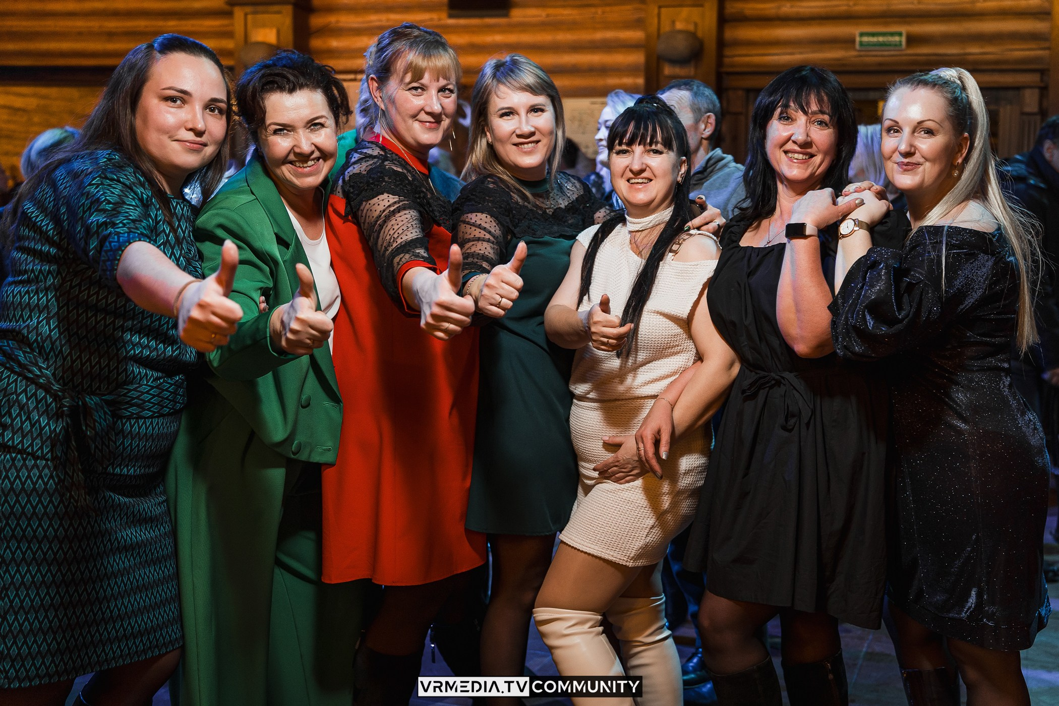 Новогодний вечер у «Петровича»