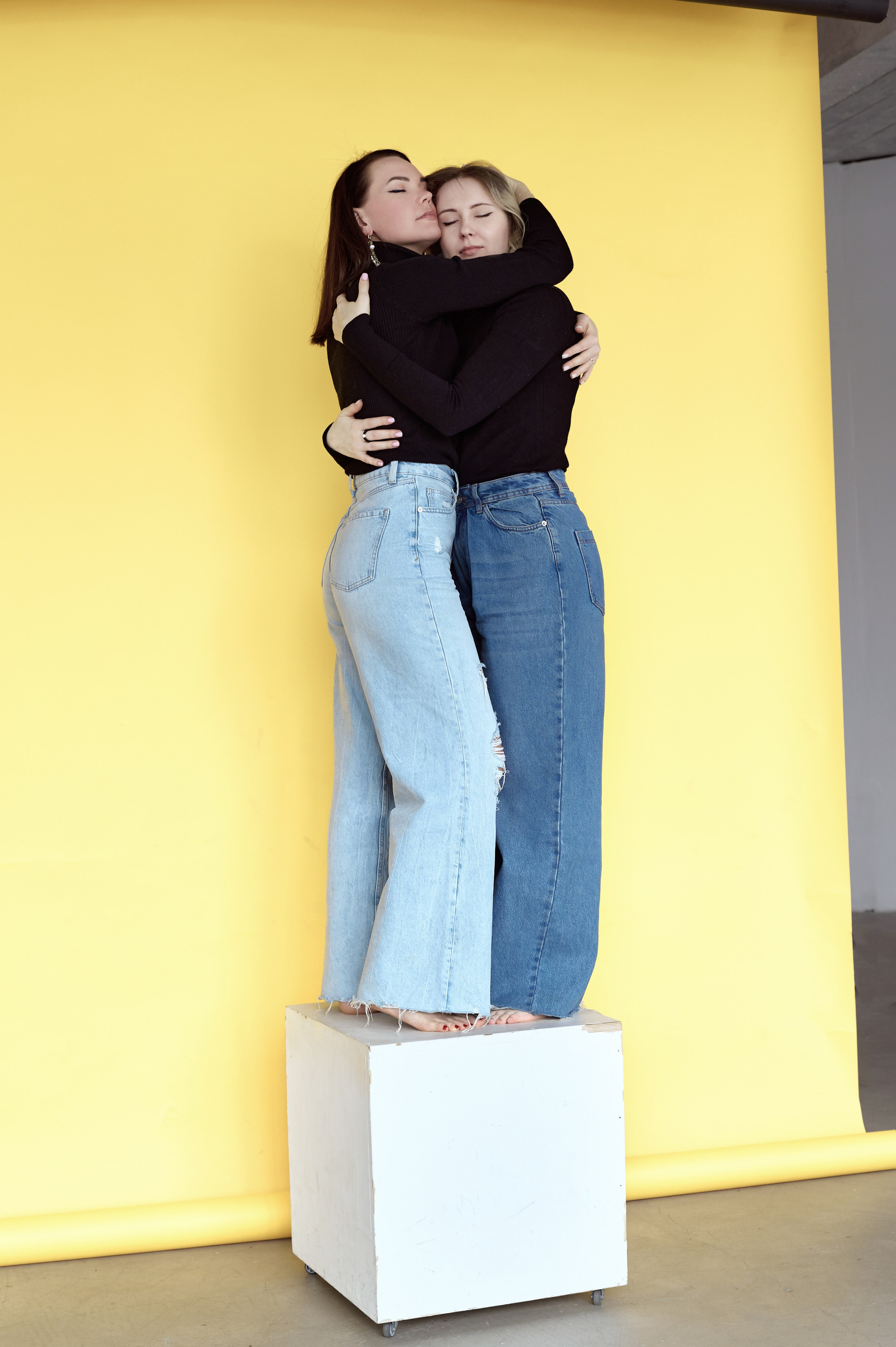 Юля и Рита. Женский фотограф в Череповце Даша Акулич