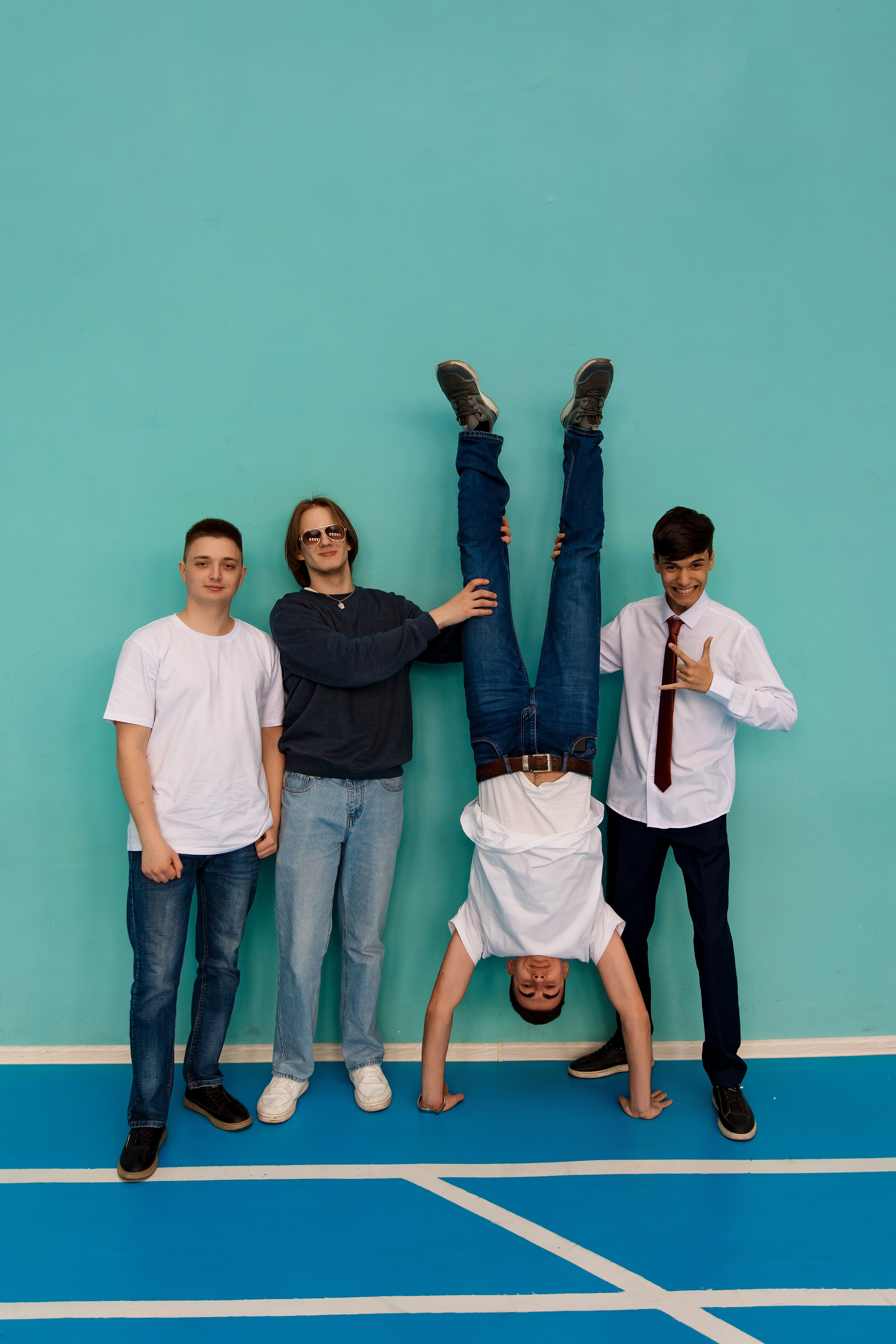 11 класс с. Барабаш. Фотограф Любовь Корниенко, Примоский край