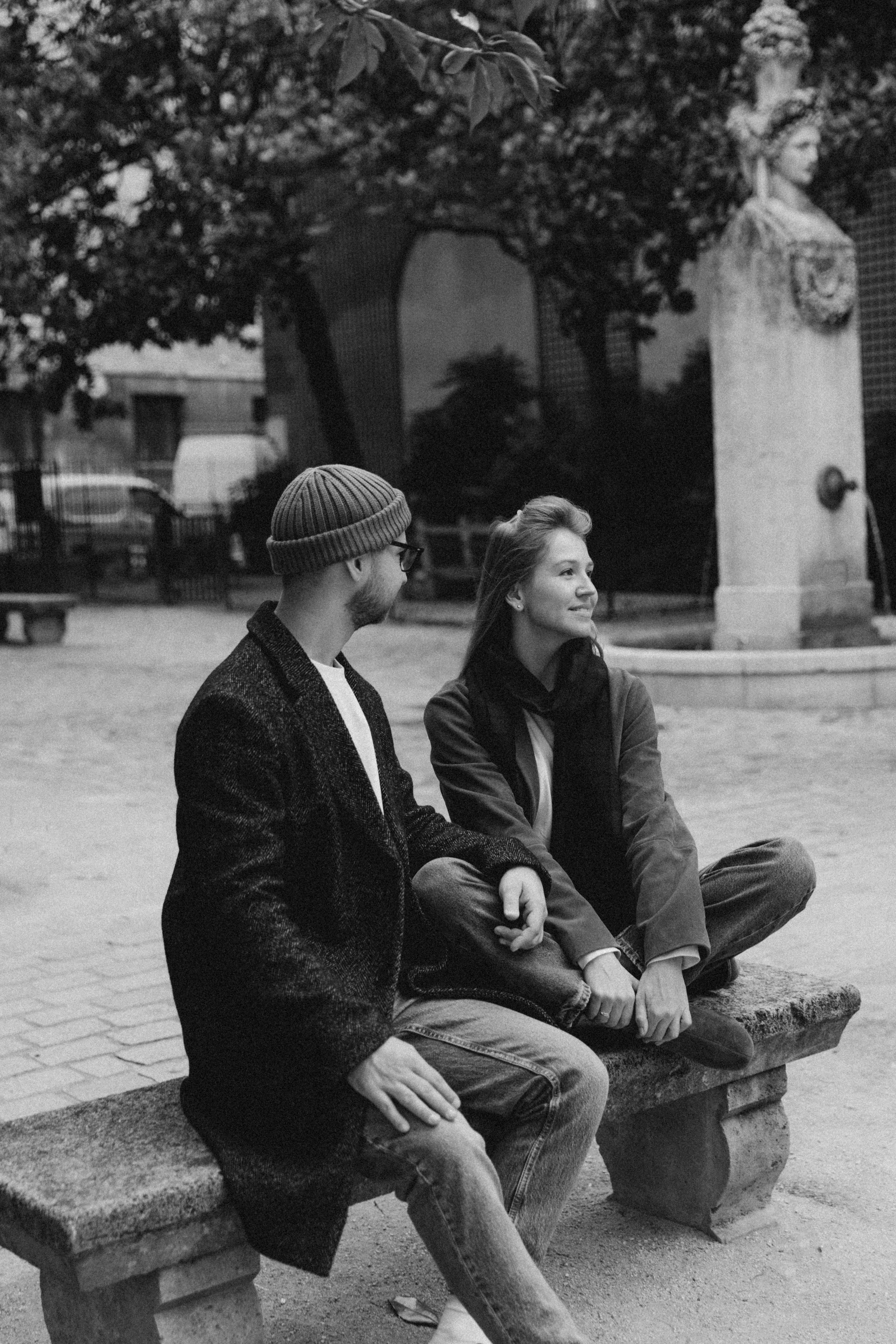 Love you a thousand times. Photographer in Paris