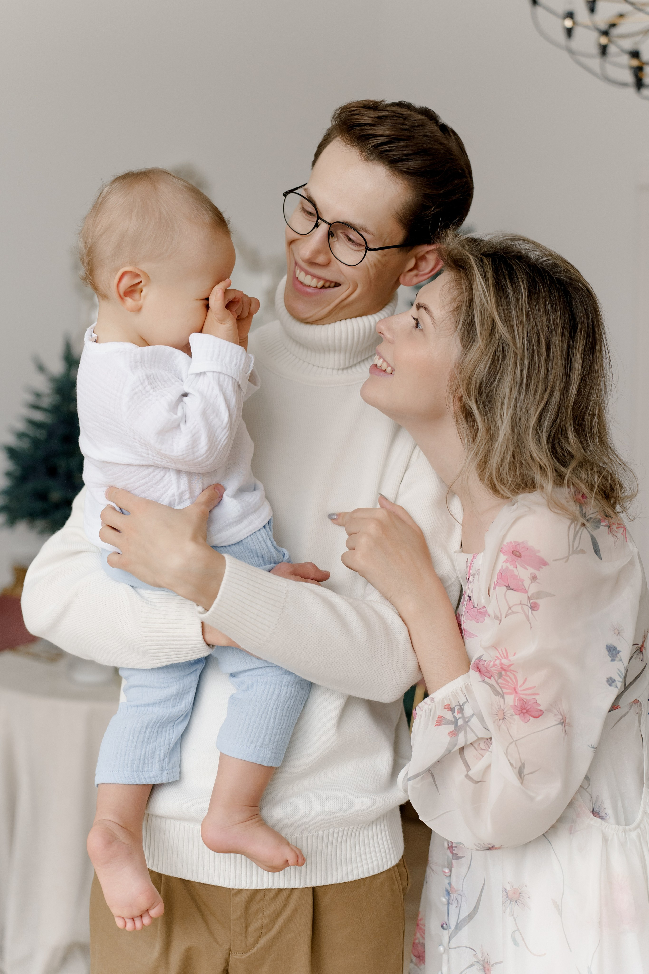 Новогодняя съемка, для семьи Пахомовых, в Астрахани, фотостудия Линза, фотограф Александр Сысоев