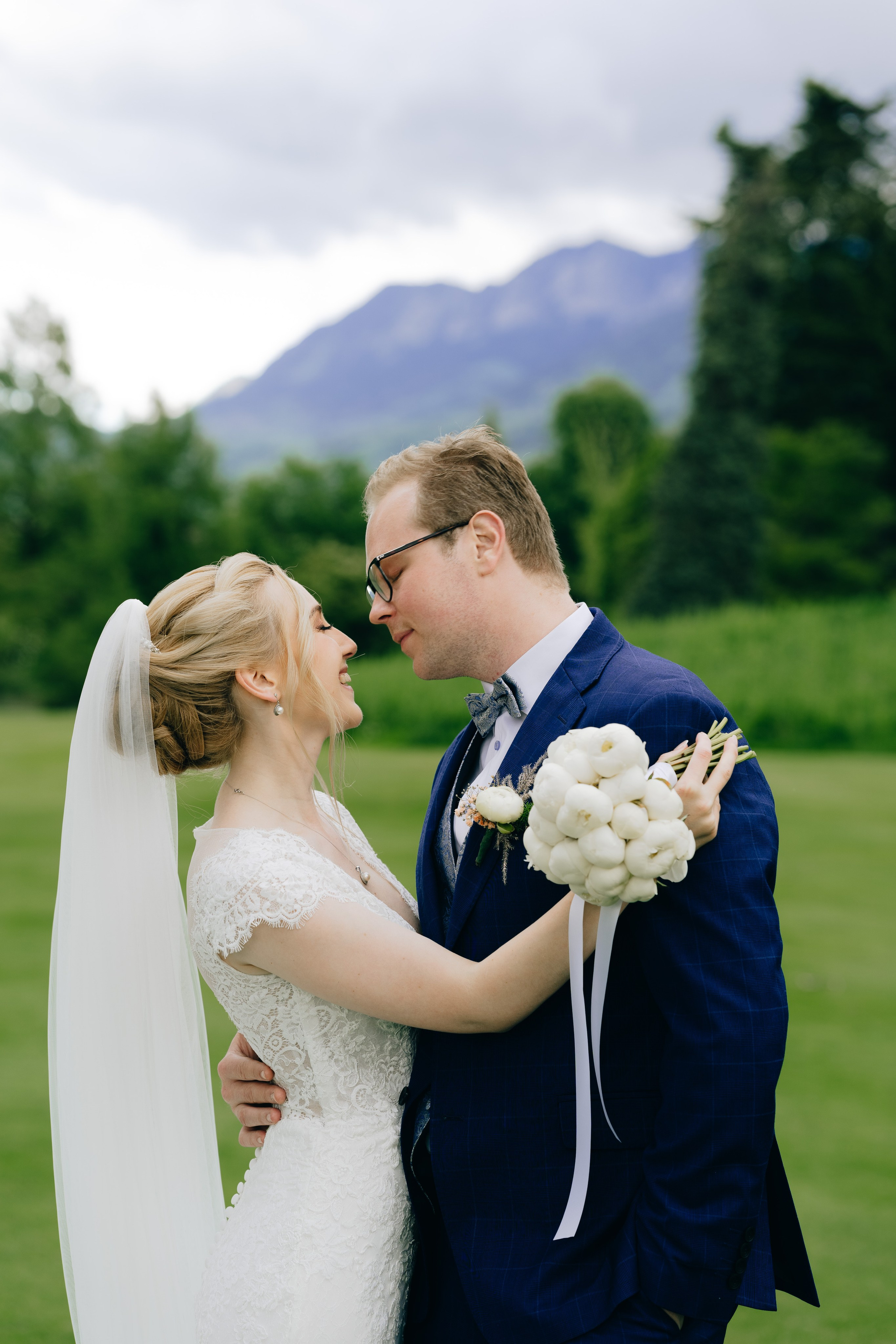 Photographe mariage Suisse Genève Europe. Professional Wedding Photographer Geneva & Romande Switzerland | Tanya Creator