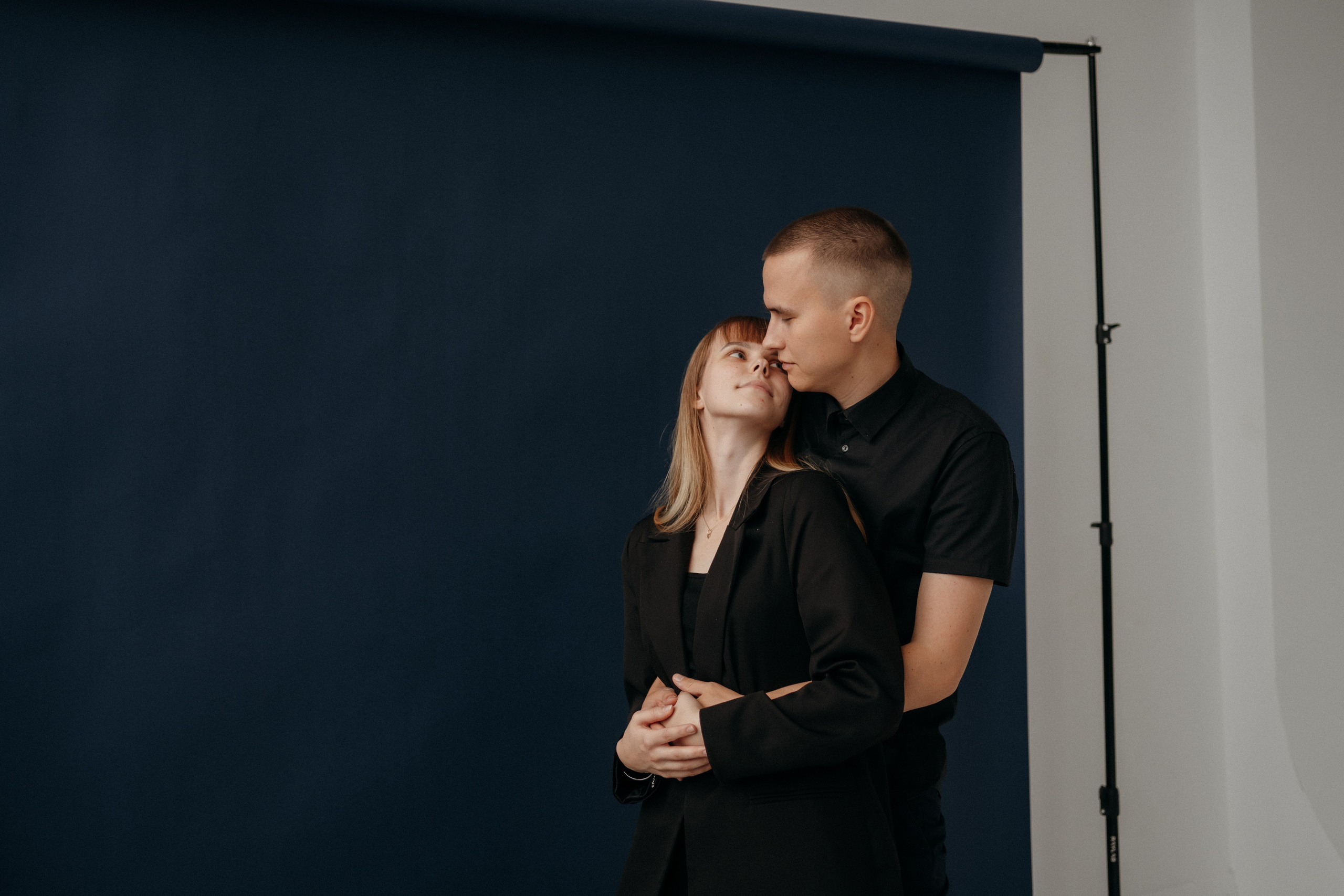 Парная фотосессия в студии в Архангельске. Портретный и свадебный фотограф в Архангельске Елизавета Стрекаловская