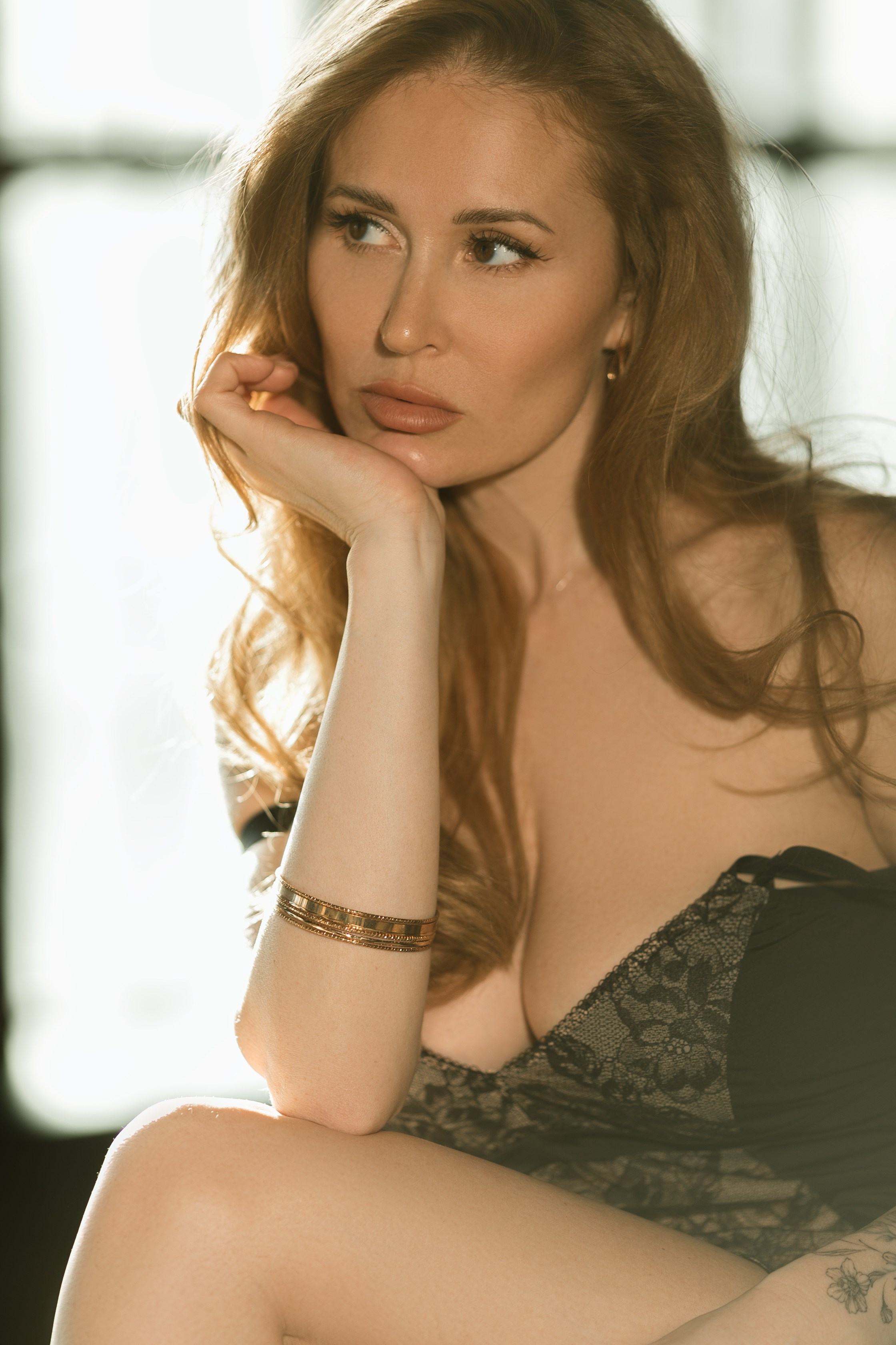 Студии & отели. Модель Москва каталожная и творческая съемка Anna Antlers