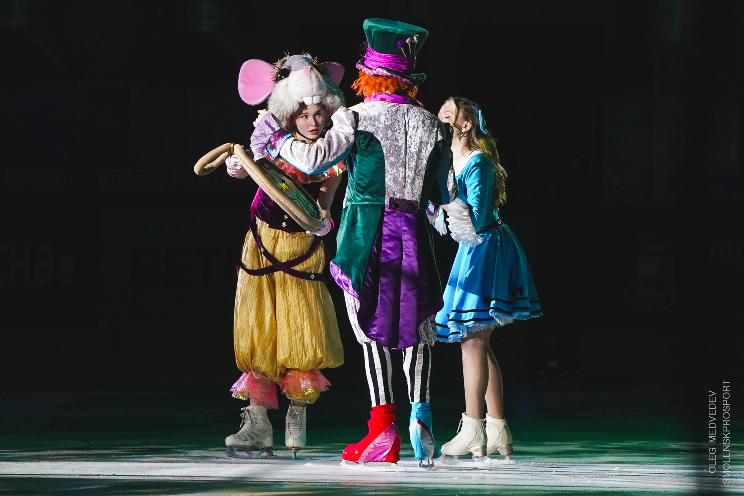 Алиса в стране чудес шоу на льду. Спортивный фотограф Олег Медведев | prosport67 | Смоленск
