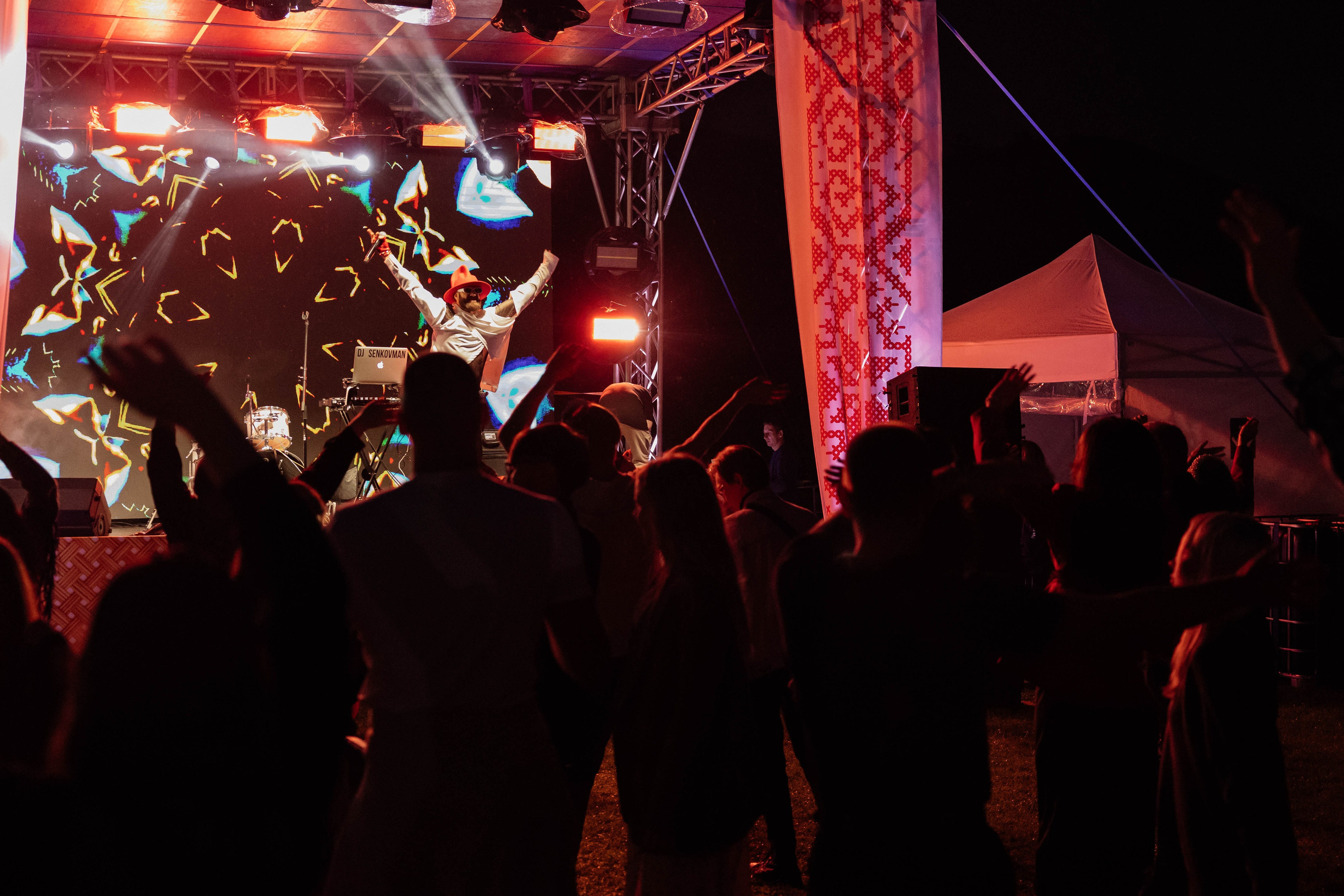 Летнее корпоративное событие ПАО «Совкомбанк». Свадебный фотограф Красноярск Элина Леонова