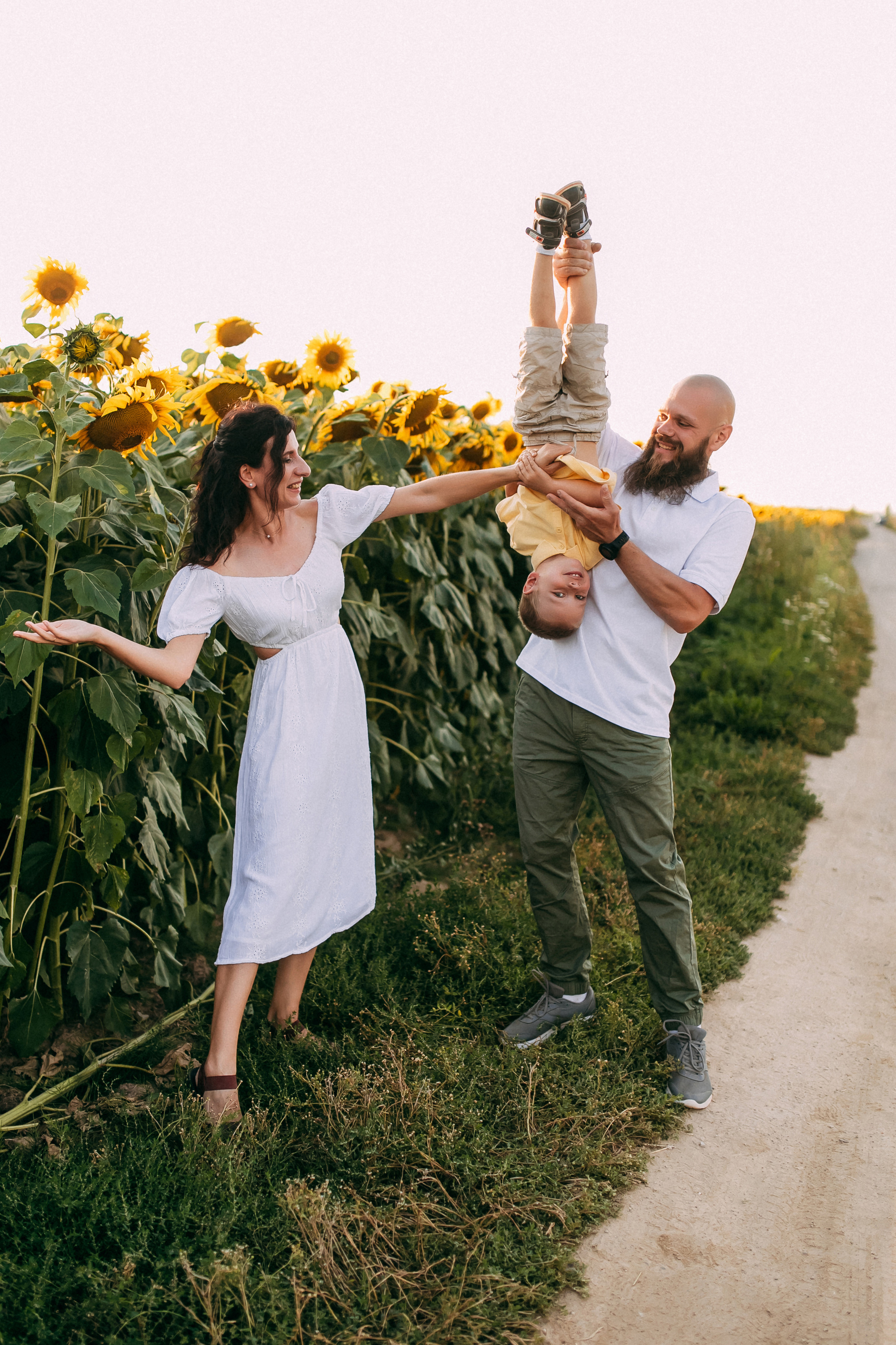 Однажды в подсолнухах. Свадебный и семейный фотограф Анастасия Меркуль