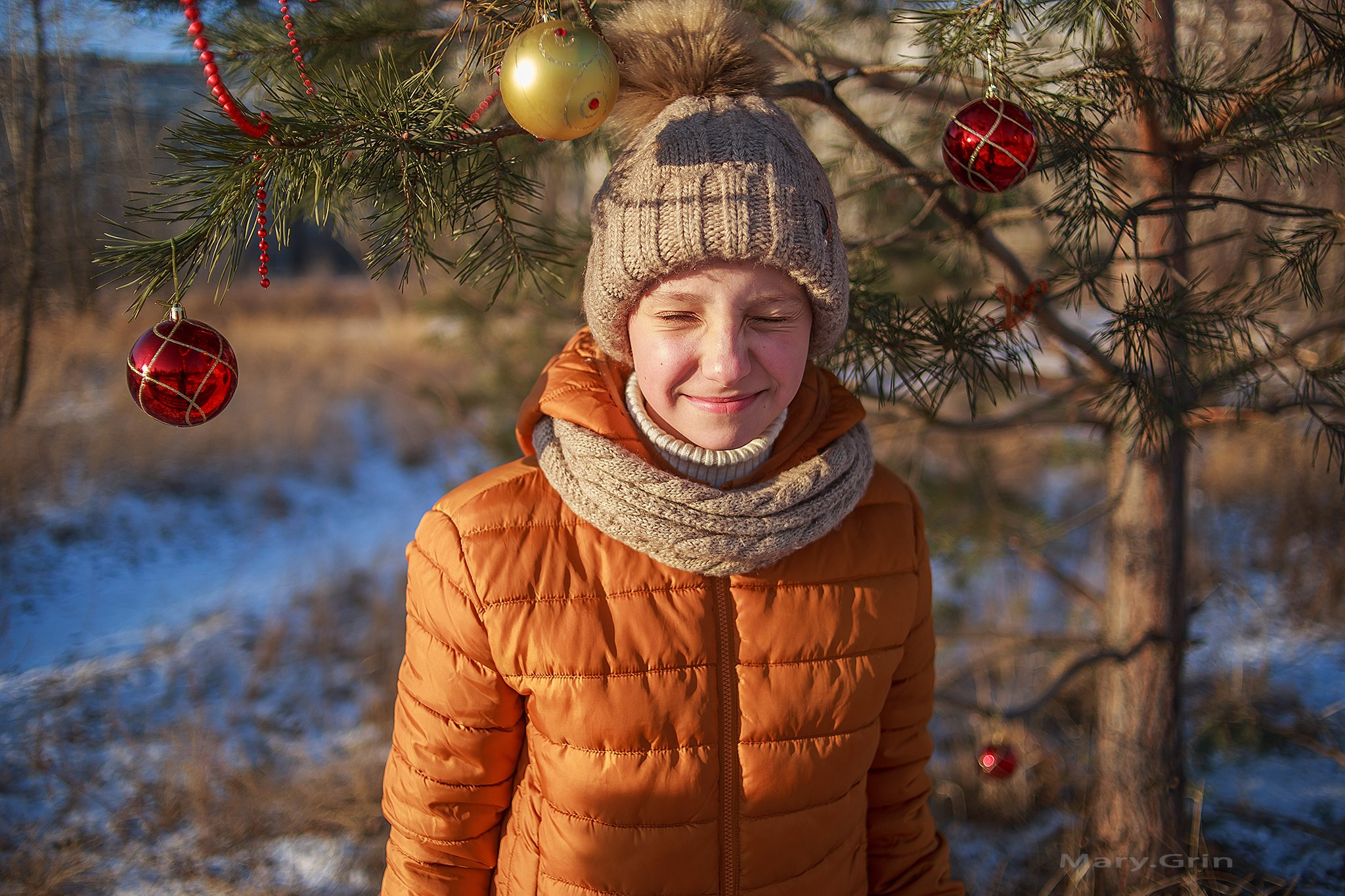 Зимняя фотопрогулка на мещерском озере с мандаринами. Детский и семейный фотограф, фотограф мероприятий Нижний Новгород