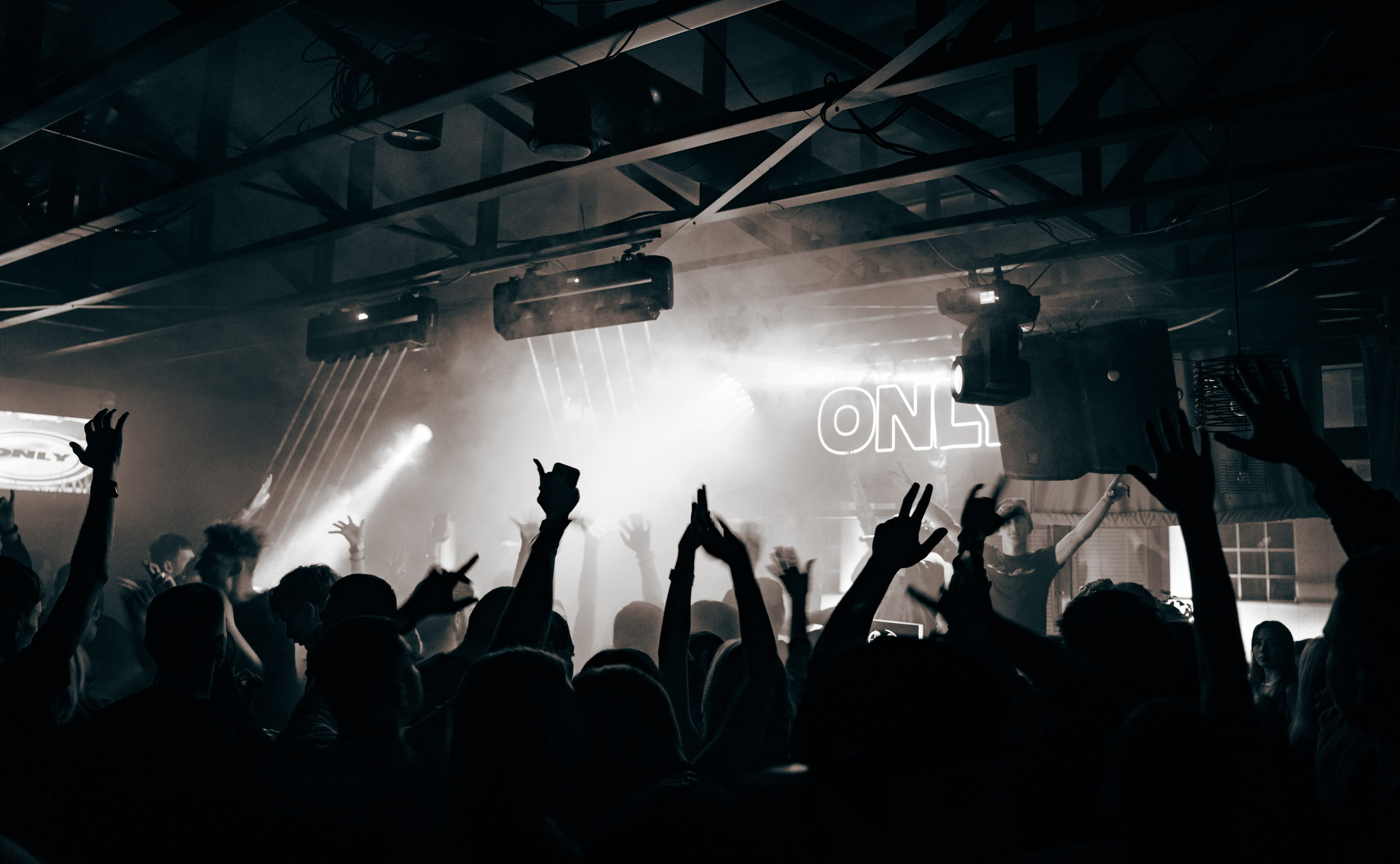 Only Birthday Party & 2HUG + Secret Guest / @Небесный сад. Концертный фотограф в Краснодаре