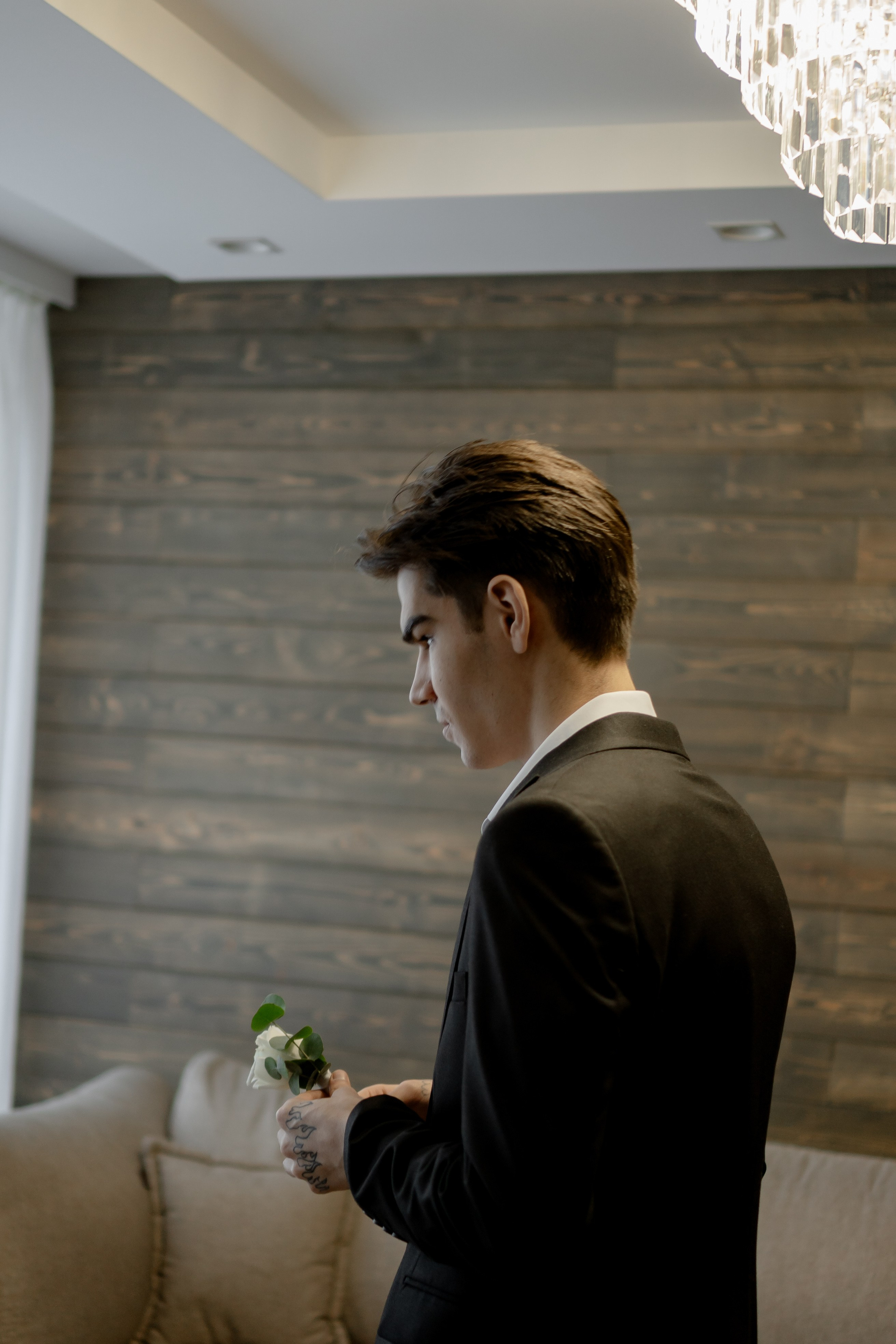 СВАДЕБНАЯ СЬЕМКА СБОРОВ В ОТЕЛЕ И ВЫЕЗД НА ЦЕРЕМОНИЮ (СНЯТО В СИБИРЕ В НИЖНЕВАРТОВСКЕ). Профессиональный фотограф, Санкт-Петербург — Виктория Богомолова