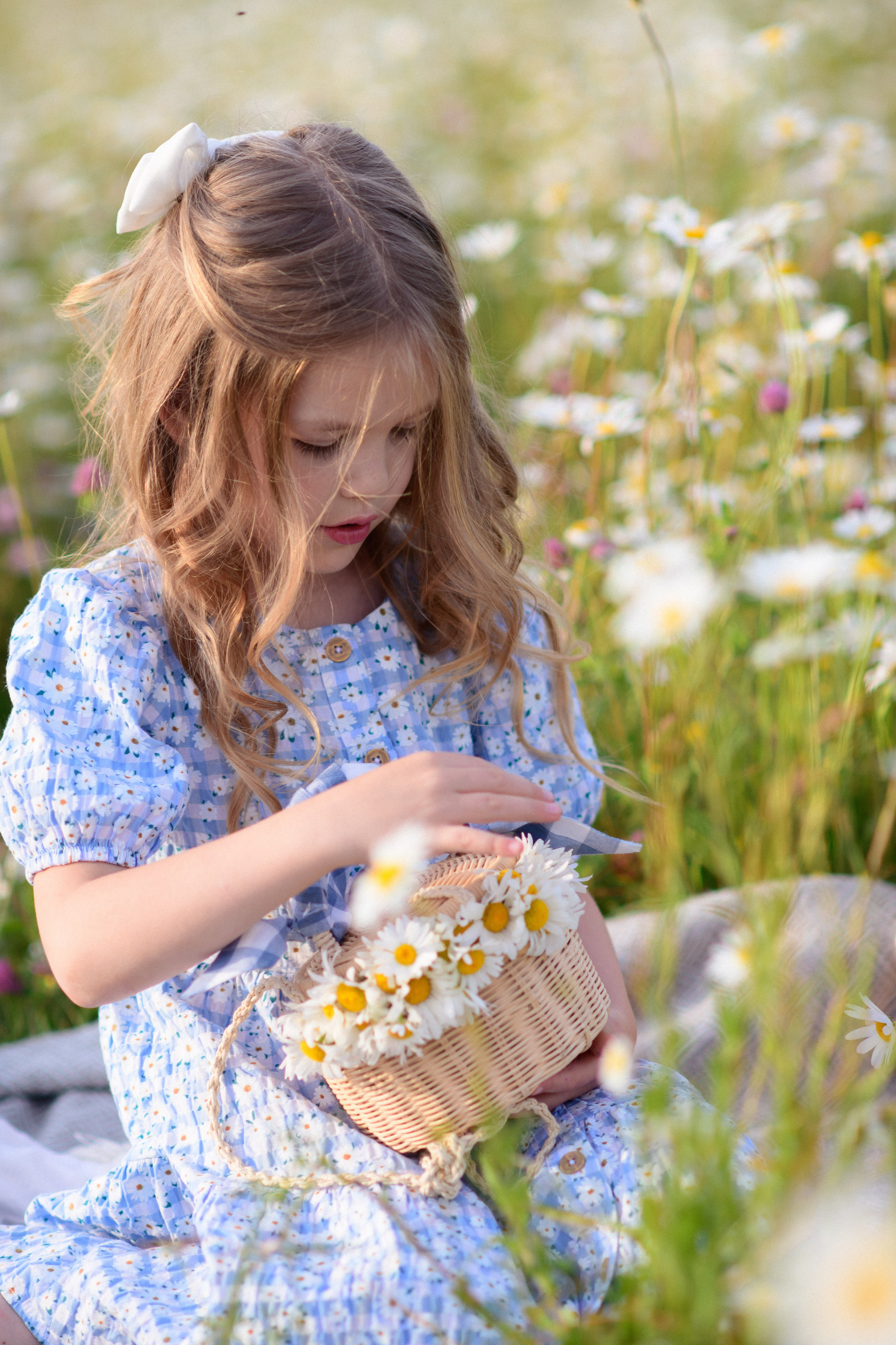 Ромашка. Съёмки для брендов в Крыму / Стилист / Продюсер / Женя Мамай