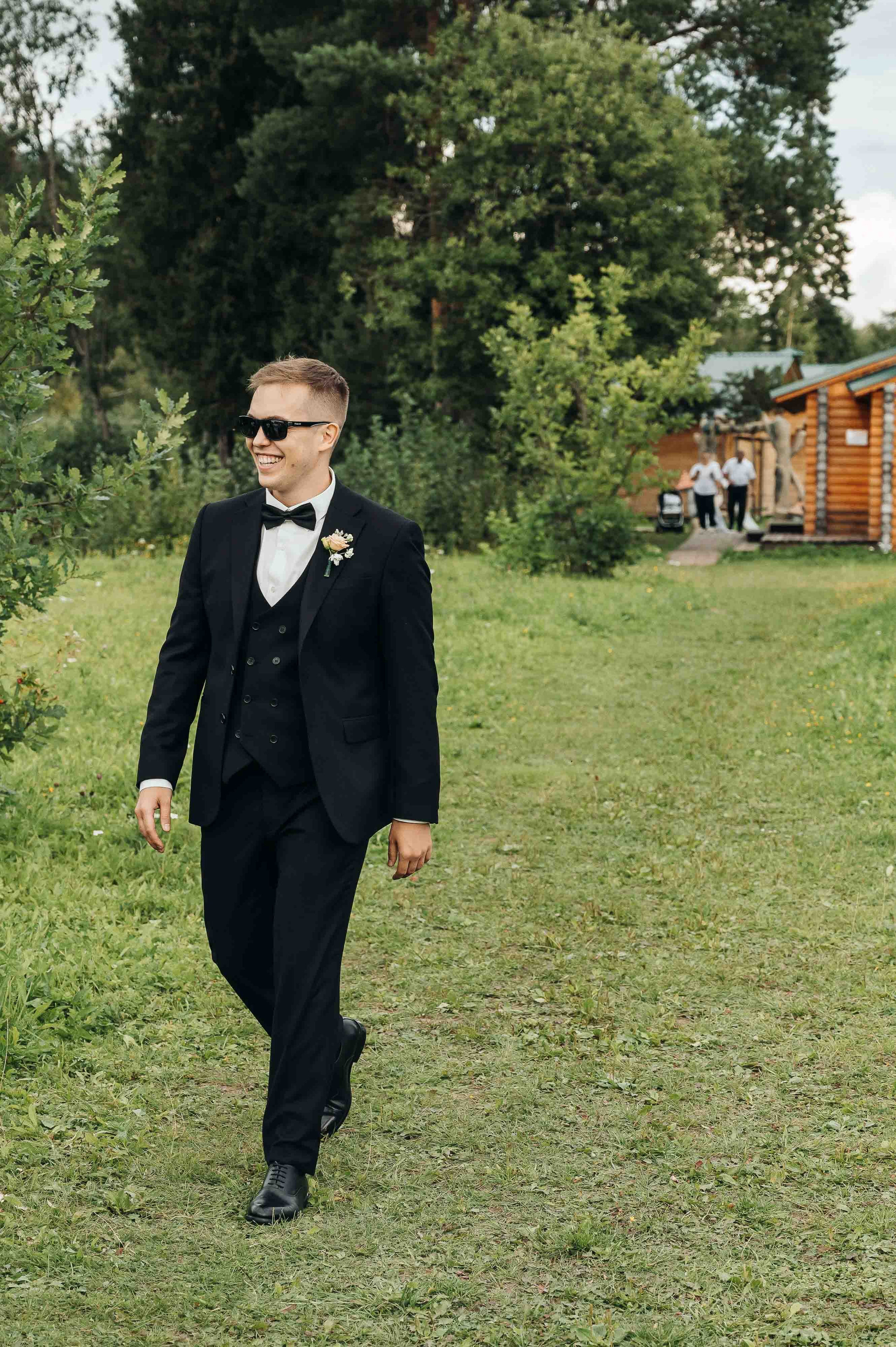 Совместные сборы в отеле. Свадебный и семейный фотограф в Котласе Никита Попов