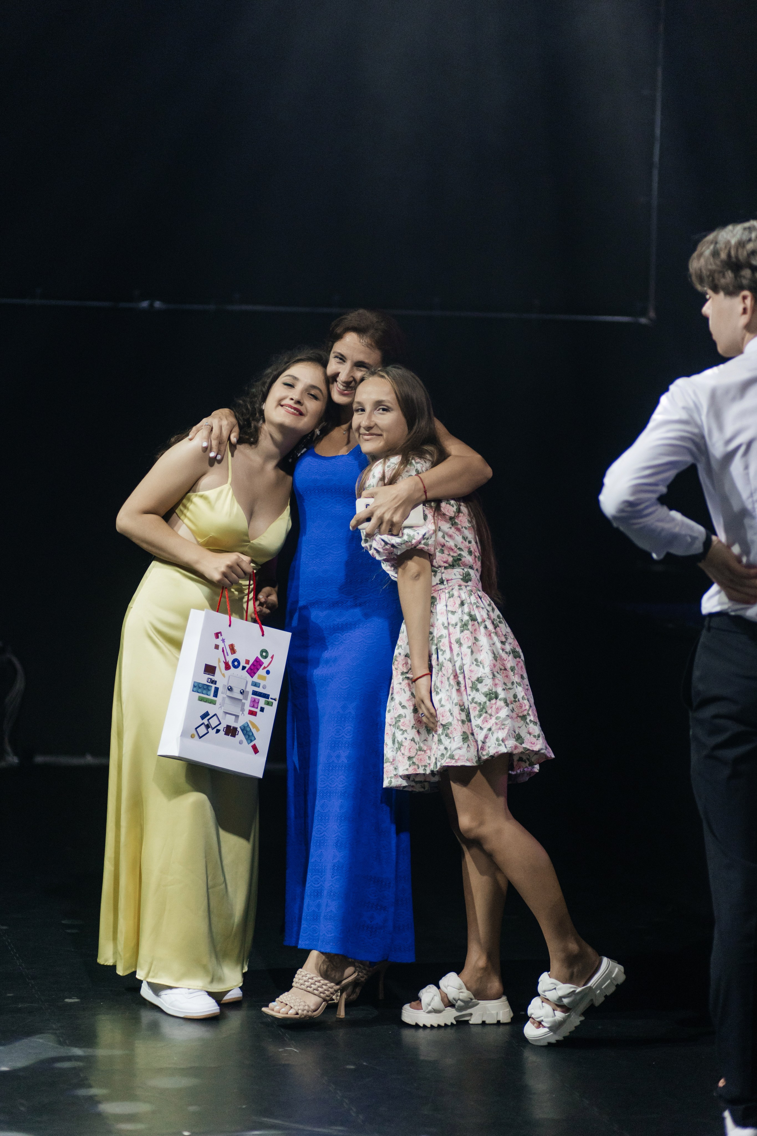 2023 ШКОЛА136. Свадебный и Репортажный фотограф Нижний Новгород Москва Ежов Иван