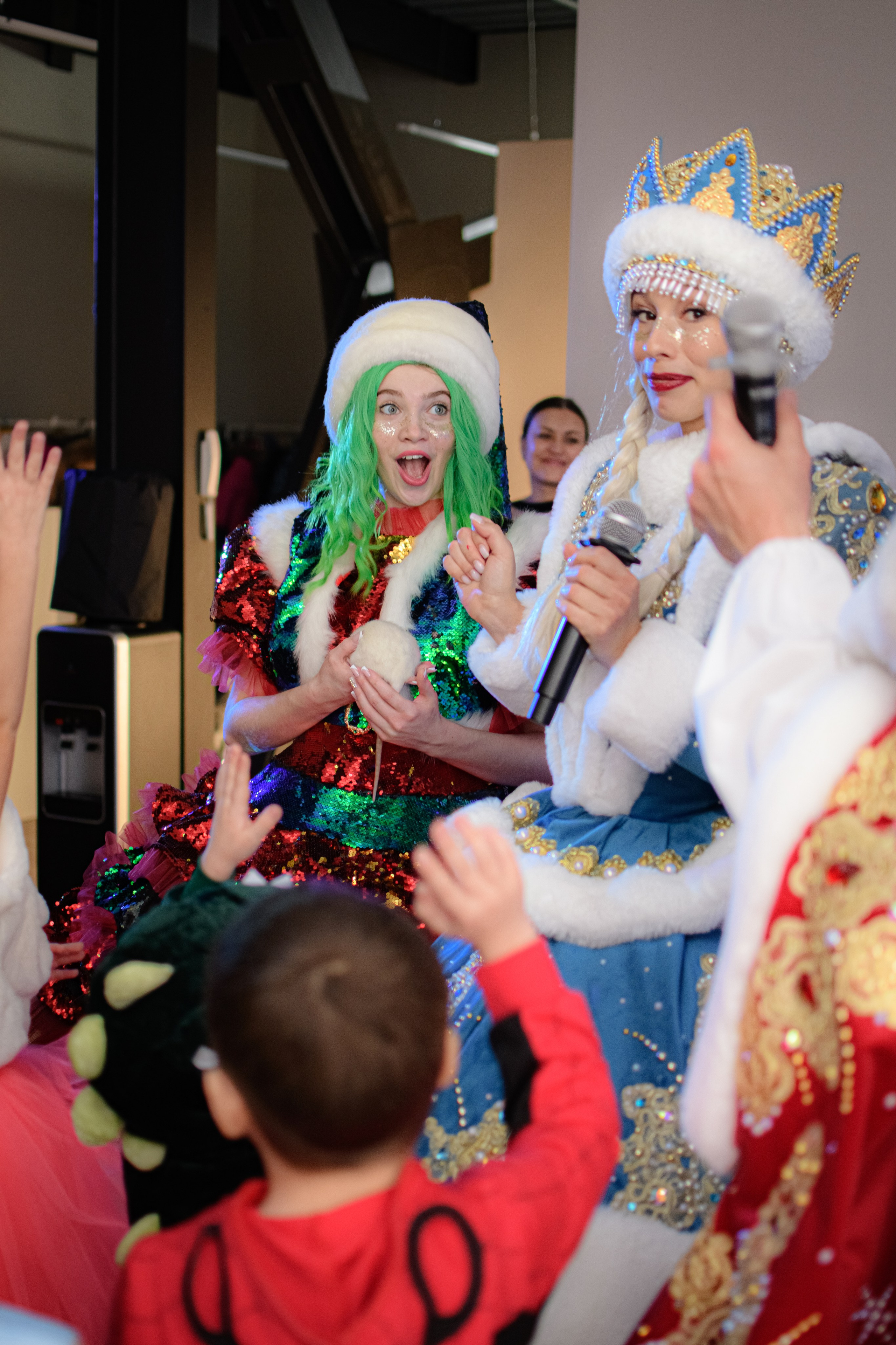 HAPPY NEW YEAR. Photokarish