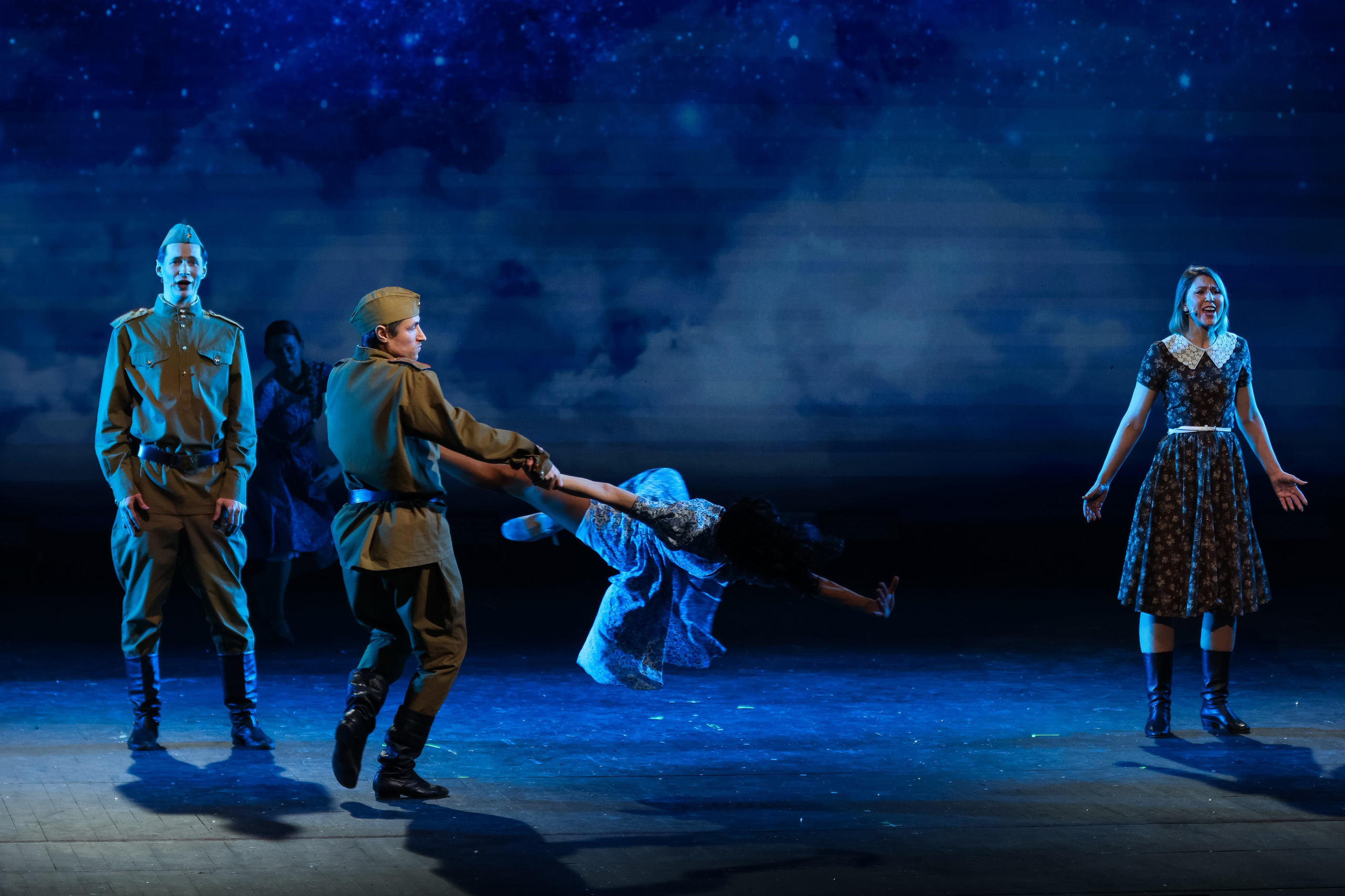 Василий Теркин, театр «Русская песня». Фотограф Ольга Махалова — Санкт-Петербург, Москва, Нижний Новгород