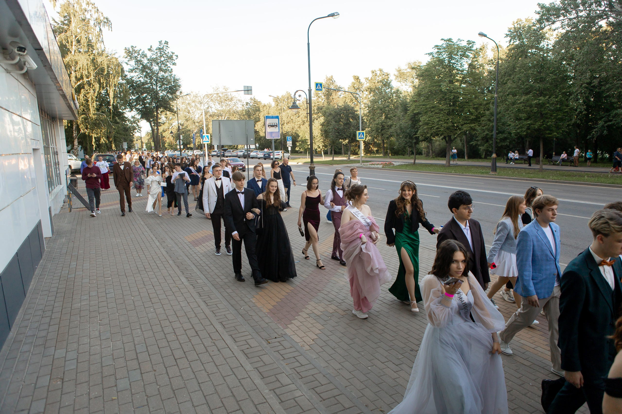 Выпускной Гимназия 12 2024 г. Свадебный и портретный Фотограф в Липецке Дмитрий Котюков