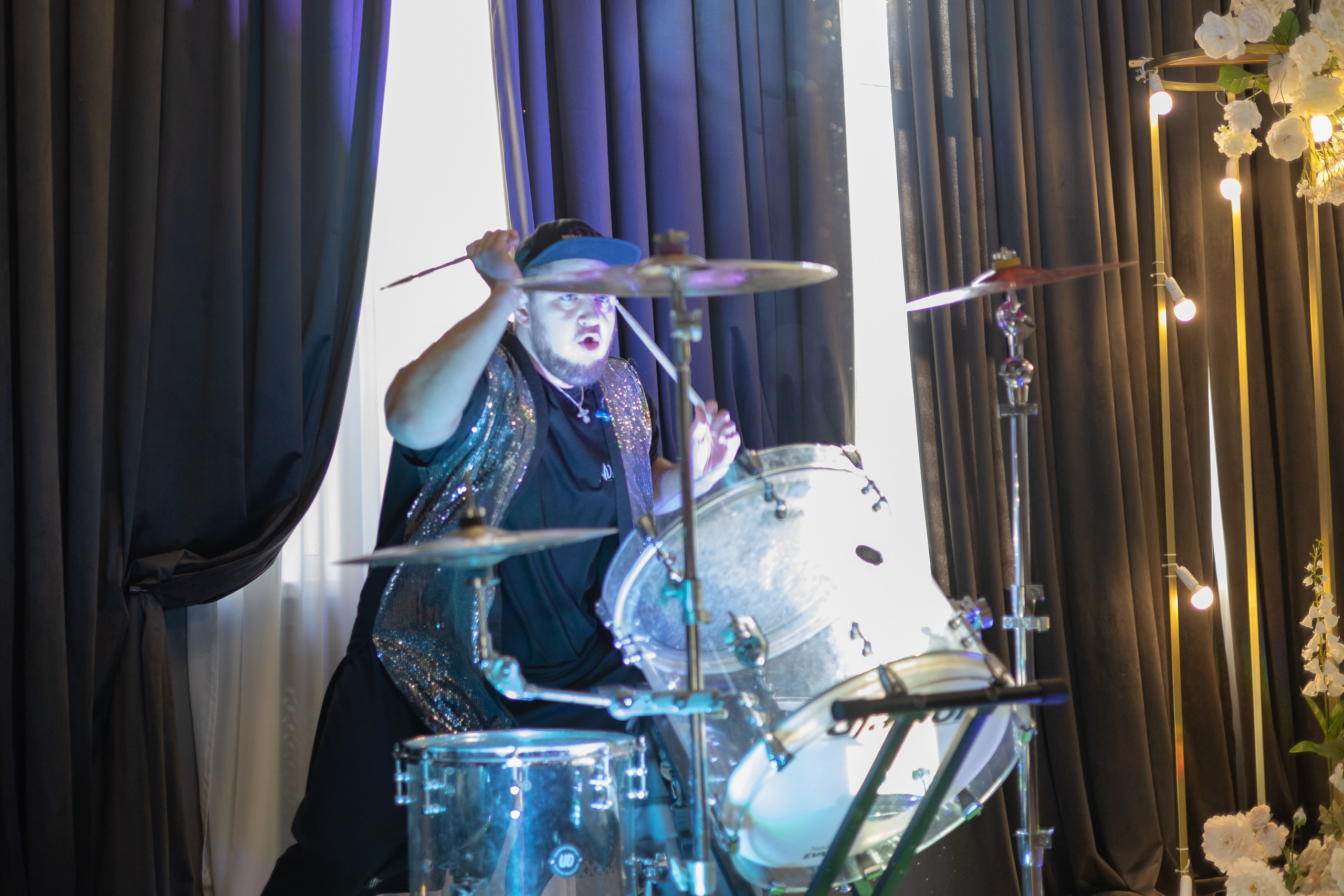 Свадебное чаепитие для молодоженов