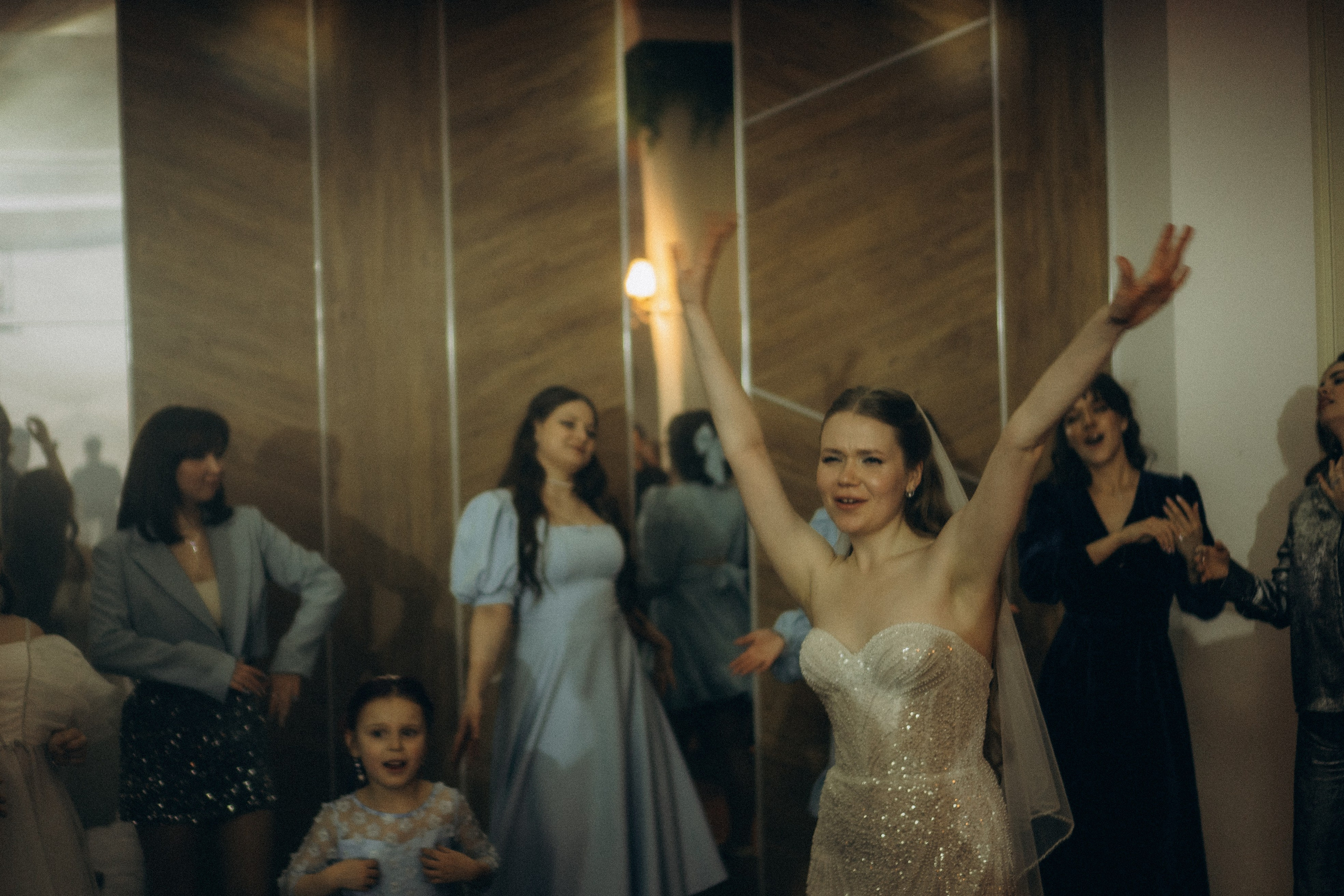 СЬЕМКА СВАДЕБНОГО БАНКЕТА (СНЯТО В СИБИРЕ В НИЖНЕВАРТОВСКЕ). Профессиональный фотограф, Санкт-Петербург — Виктория Богомолова