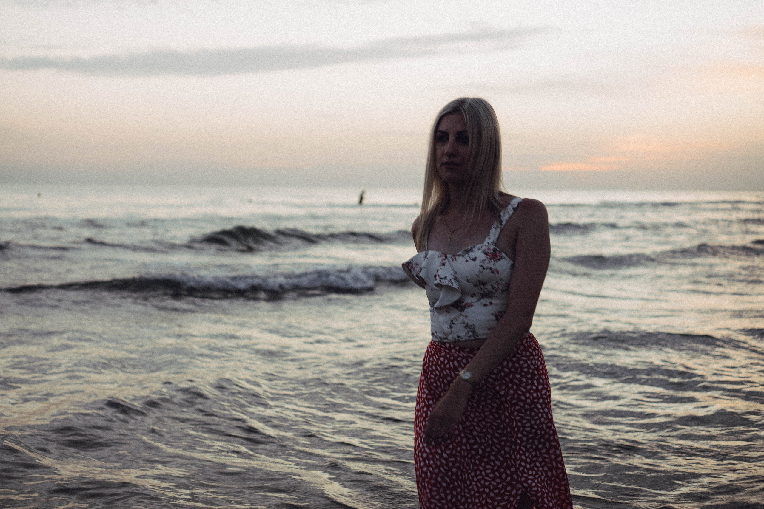 Июльский вечер на берегу черного моря. Профессиональный фотограф, Санкт-Петербург — Виктория Богомолова