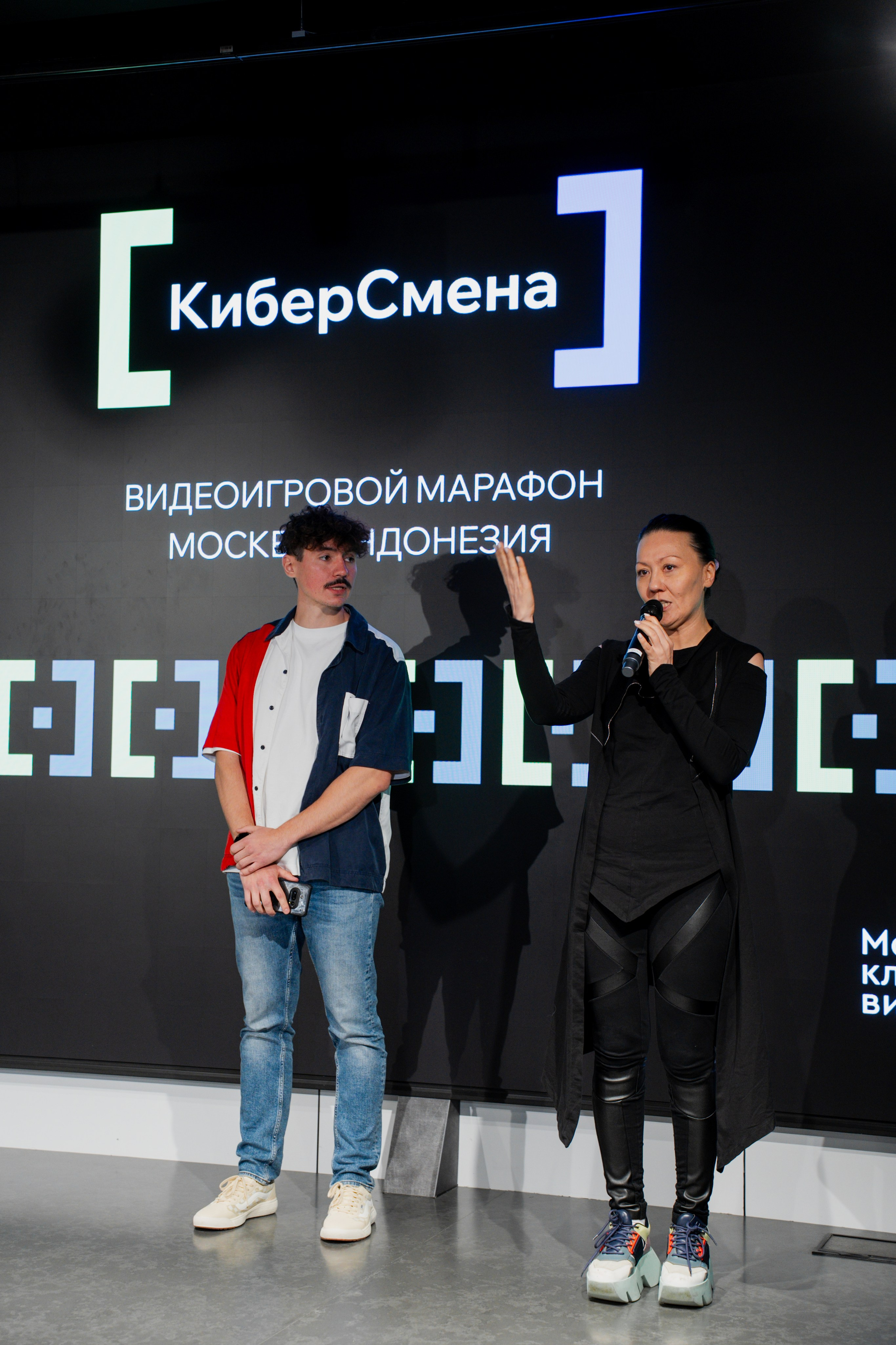 КиберСмена. Фотограф и видеограф в Москве Павел Петровский
