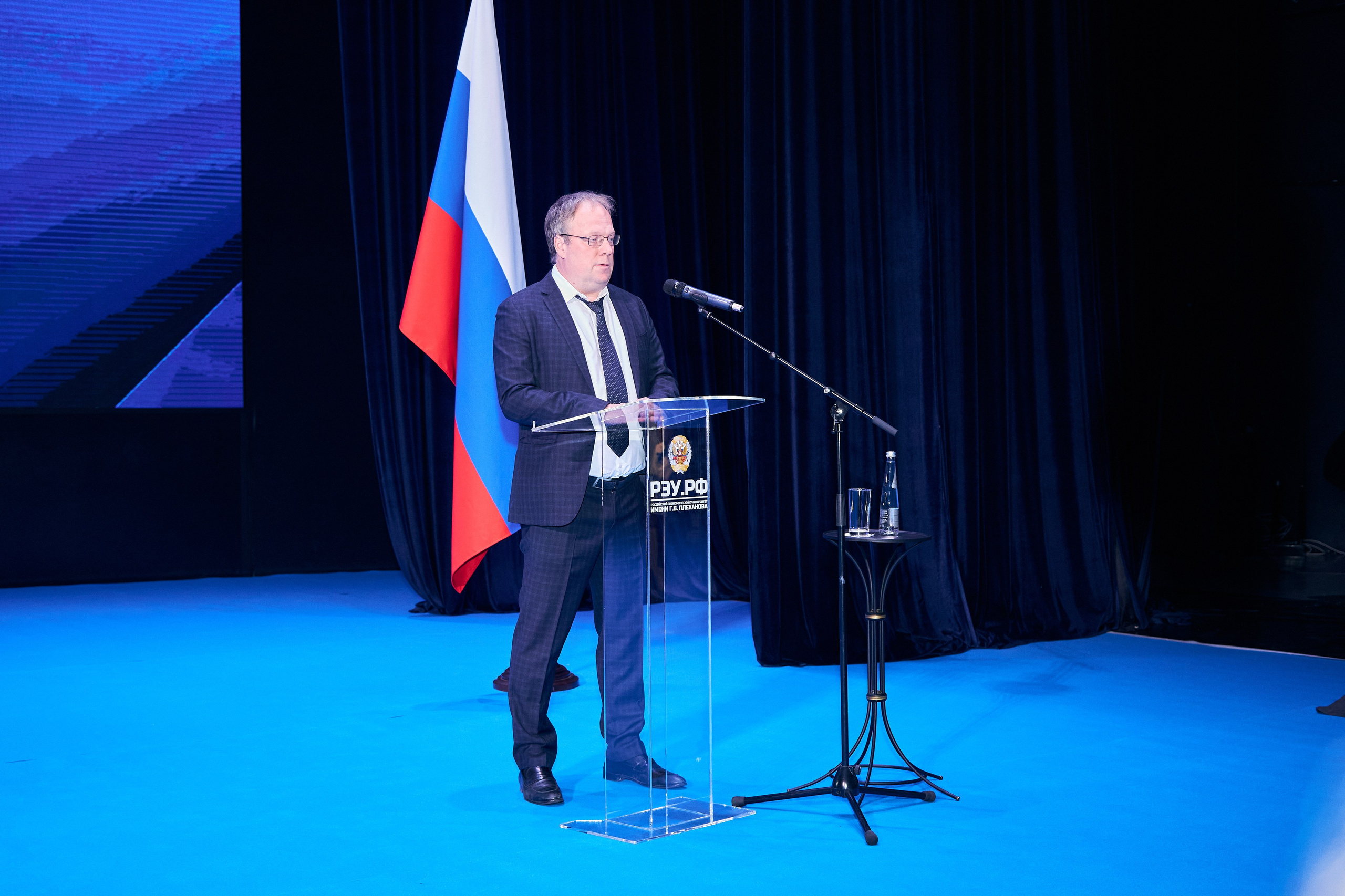 Седьмой профессорский форум. Фотограф Савченко Люба. Москва