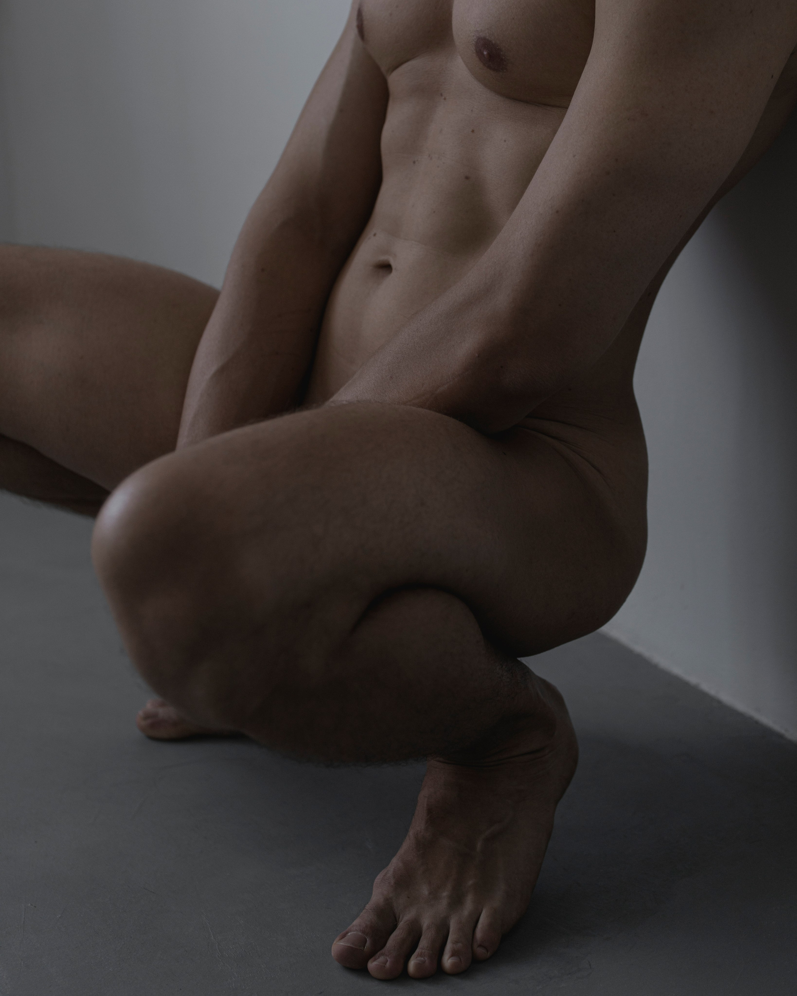 Male. Male photographer