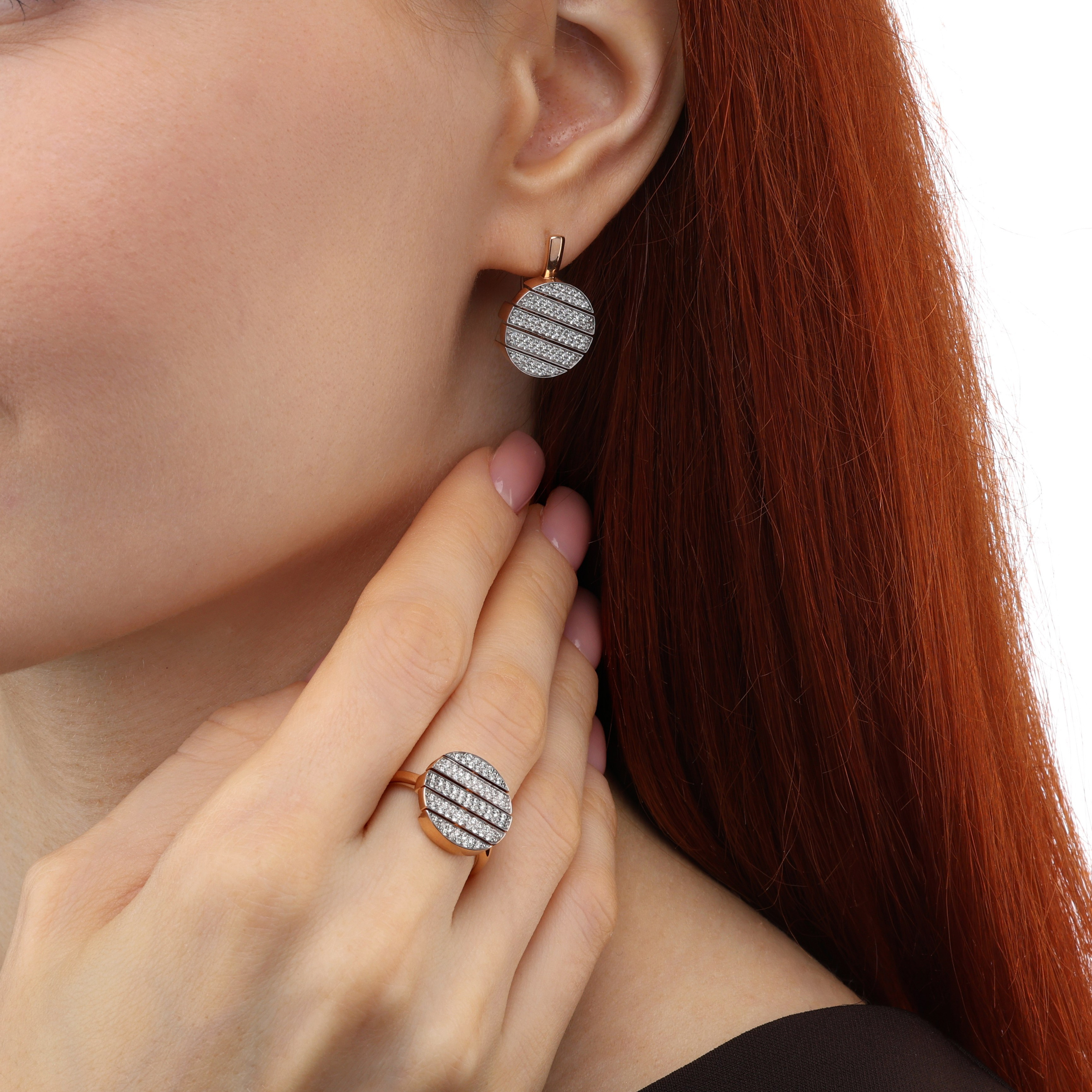 Комплект. Photographer  Valeriy Velikov