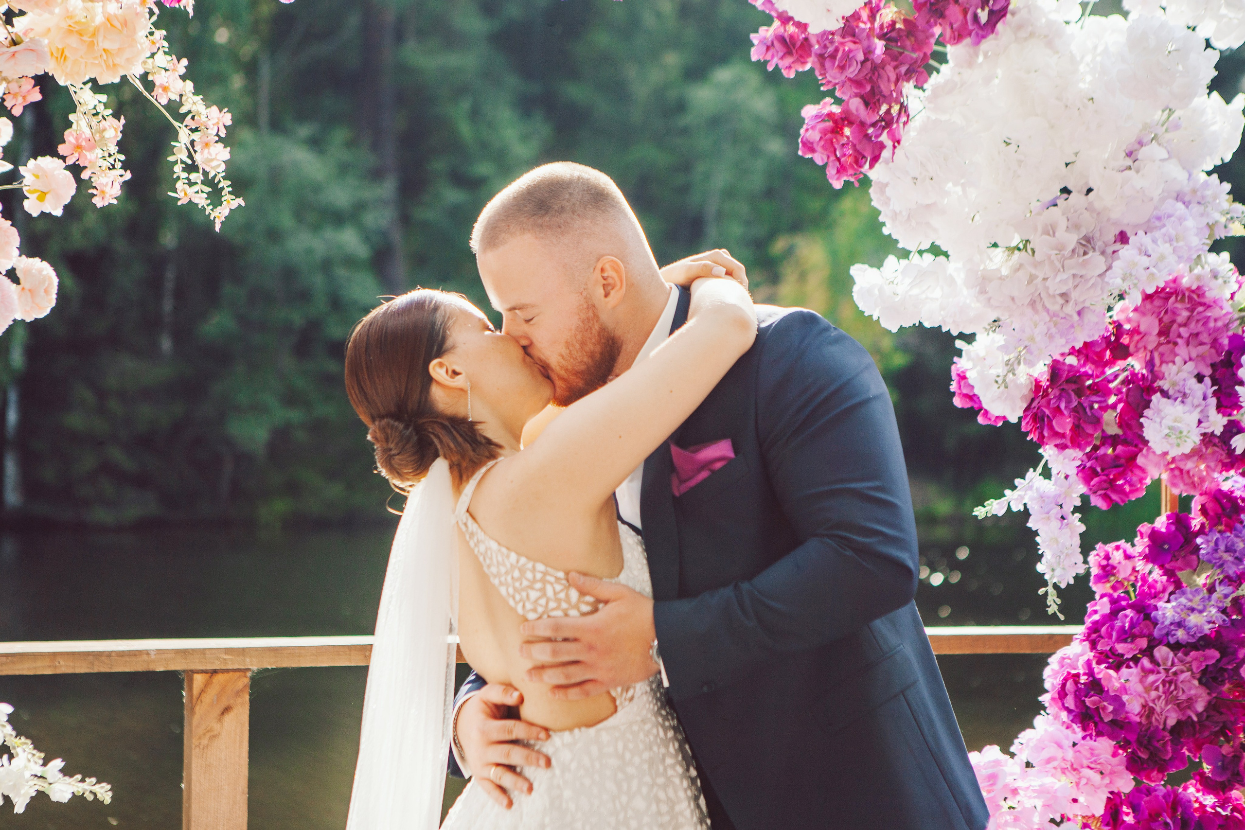 Свадебная фотосессия в отеле hartwell hotel и на патриарших прудах. Фотограф Ольга Ефремова