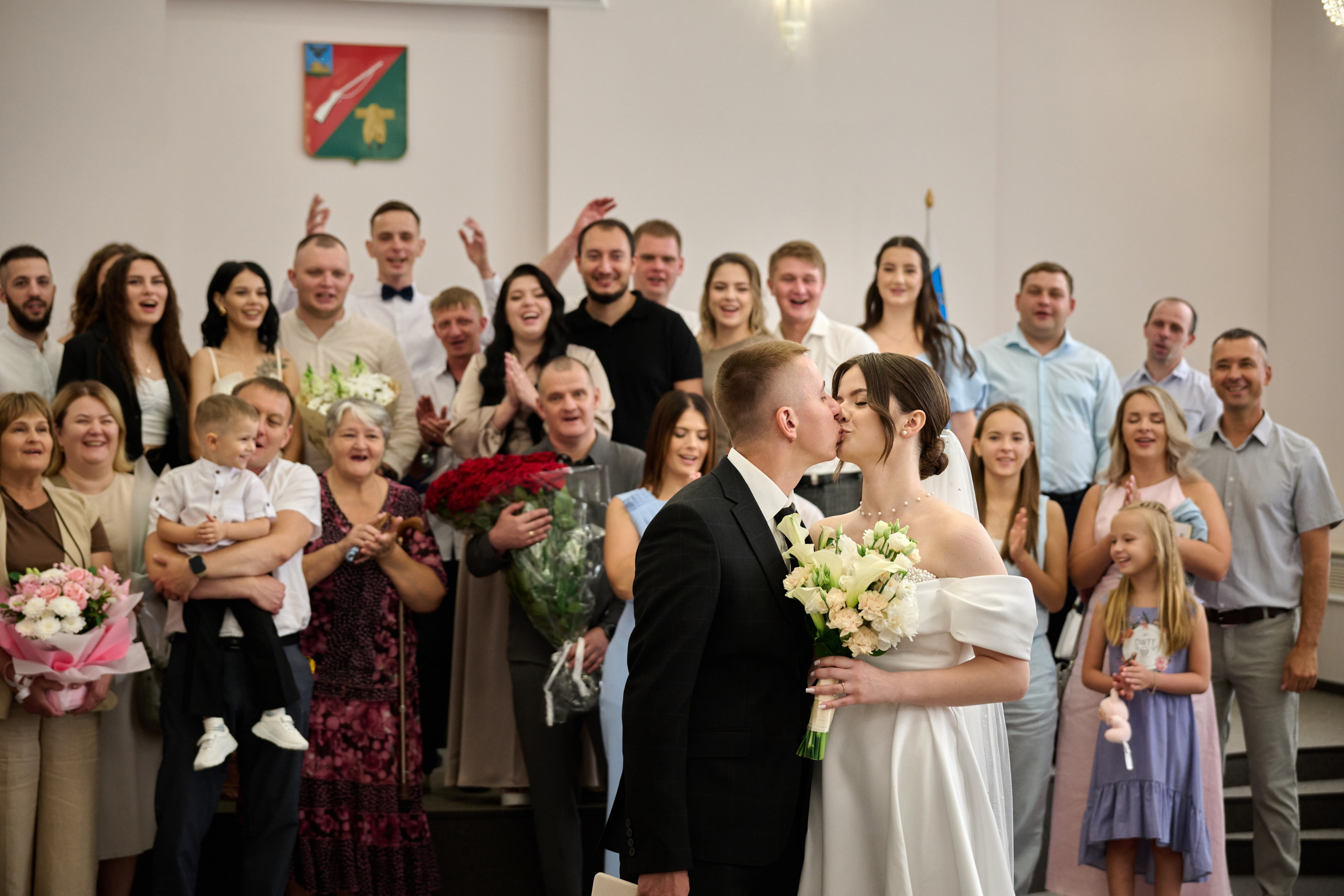 Свадебная фотосессия Никиты и Ангелины в Старом Осколе. Профессиональный фотограф Старый Оскол, Губкин — свадьба, венчание, крещение, юбилей и день рождения