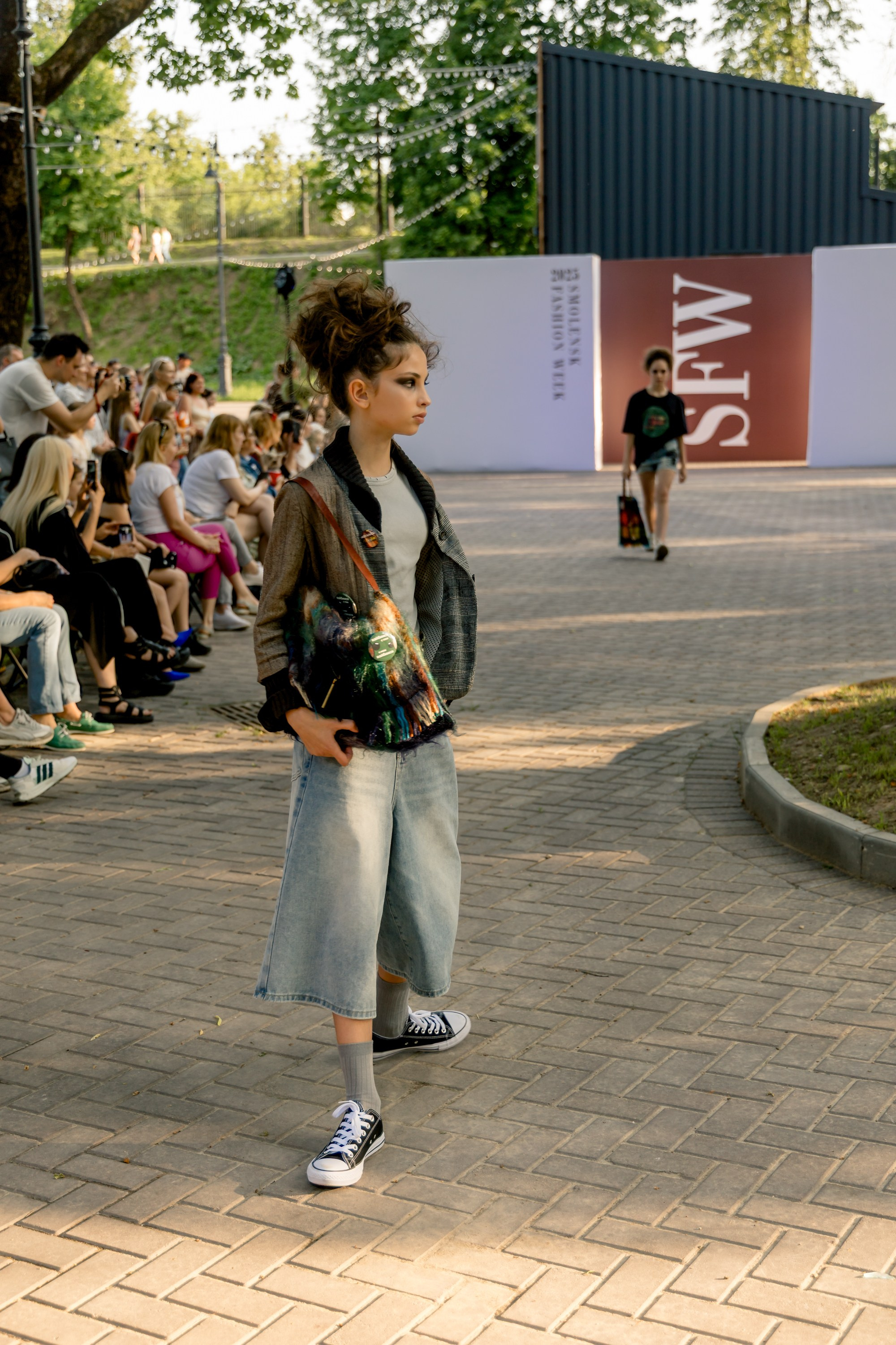 Smolensk Fashion Week 2025_показы_ДЕНЬ 1_ВЕЧЕРНИЙ ПОКАЗ_19:00. Главная