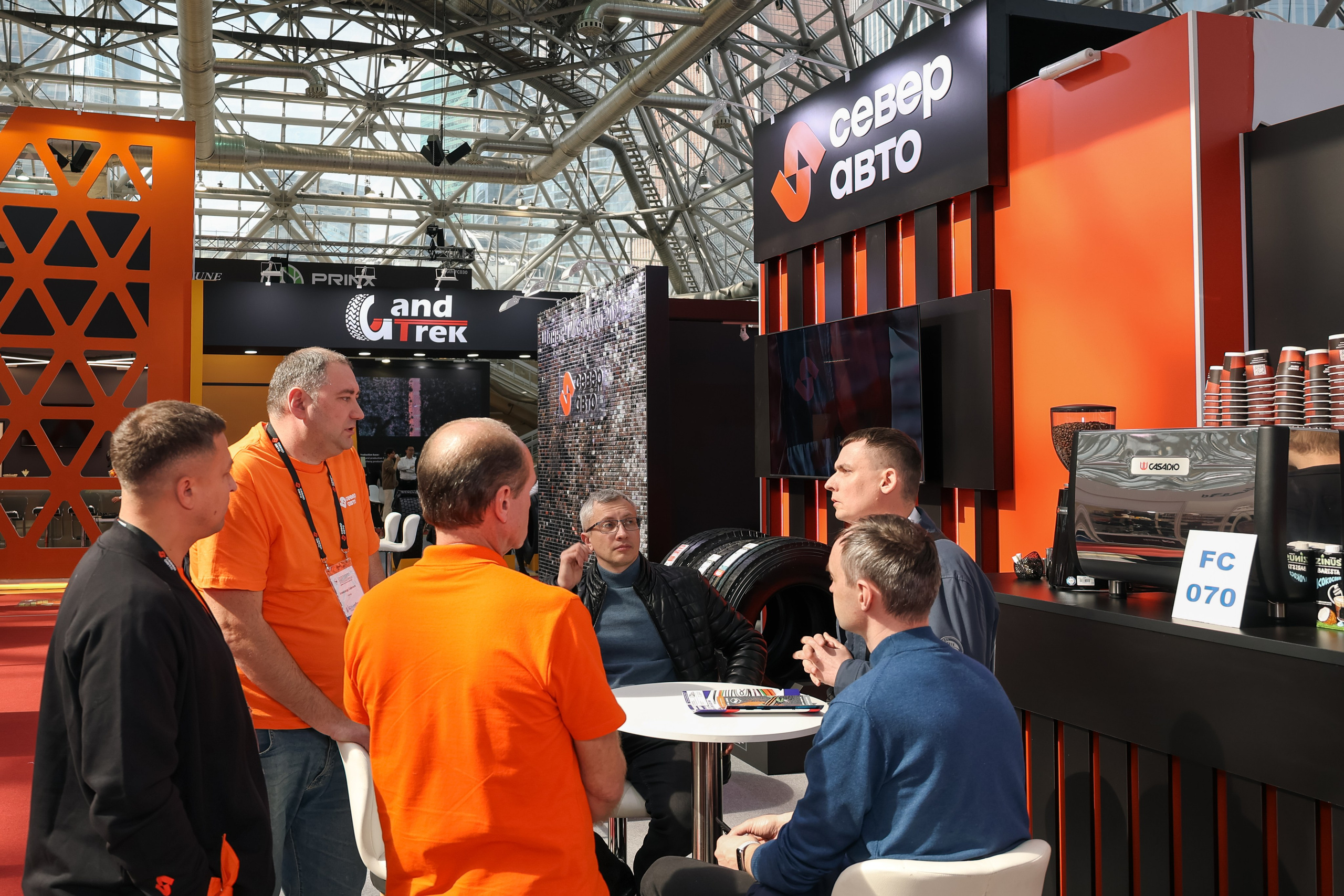 Север Авто, Выставка Экспоцентр. Фотограф и видеограф Анна Домашенко