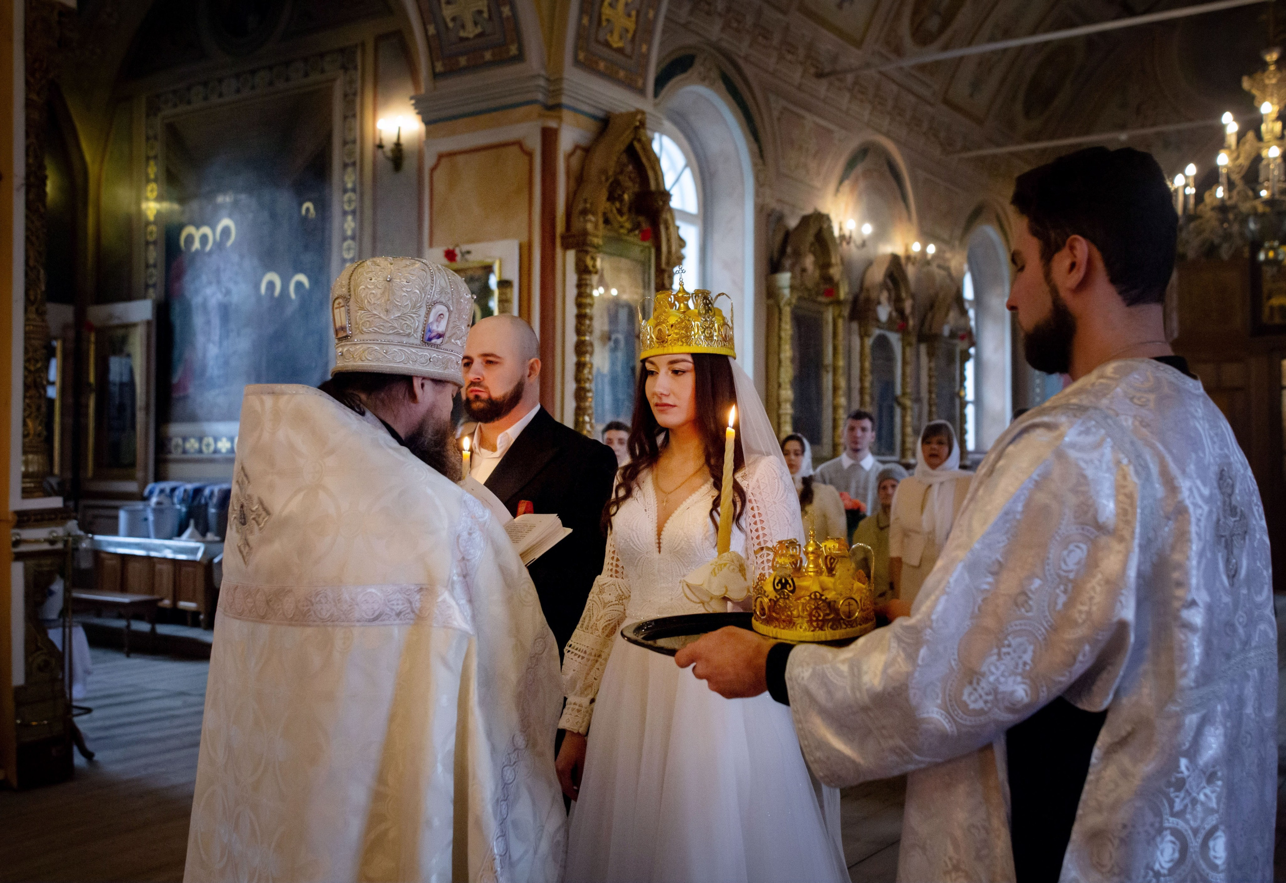 Венчание Дмитрий и Елена Воскресенский храм. Семейный и детский фотограф Анна Петракова