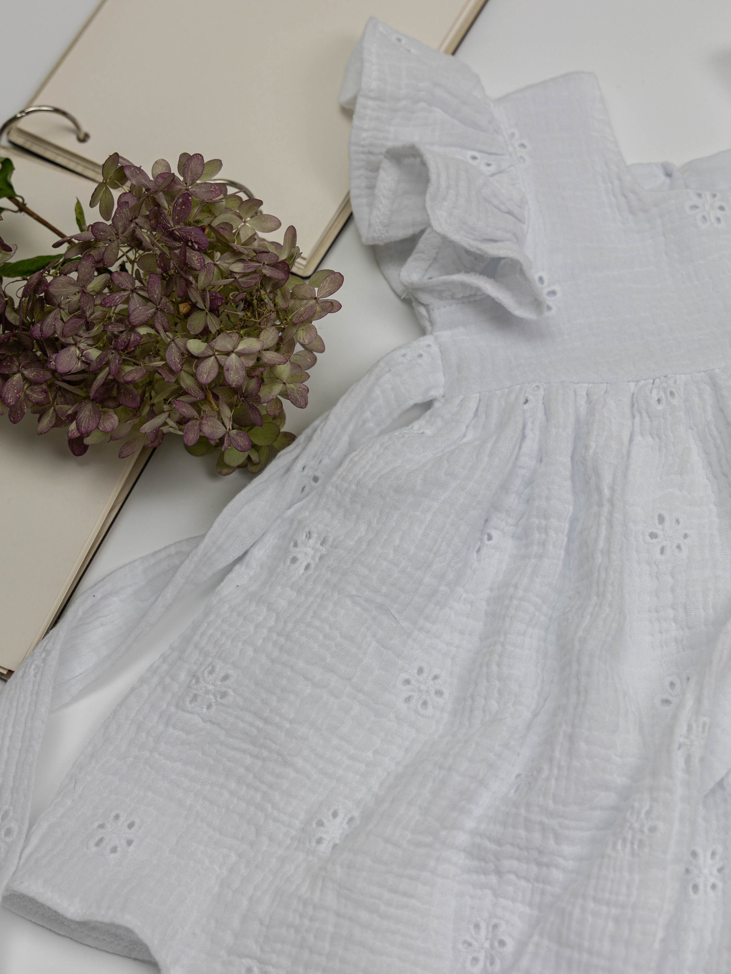 Детские платья. Фотограф для маркетплейсов, фотоуслуги в Жуковском Татьяна Марсуверских