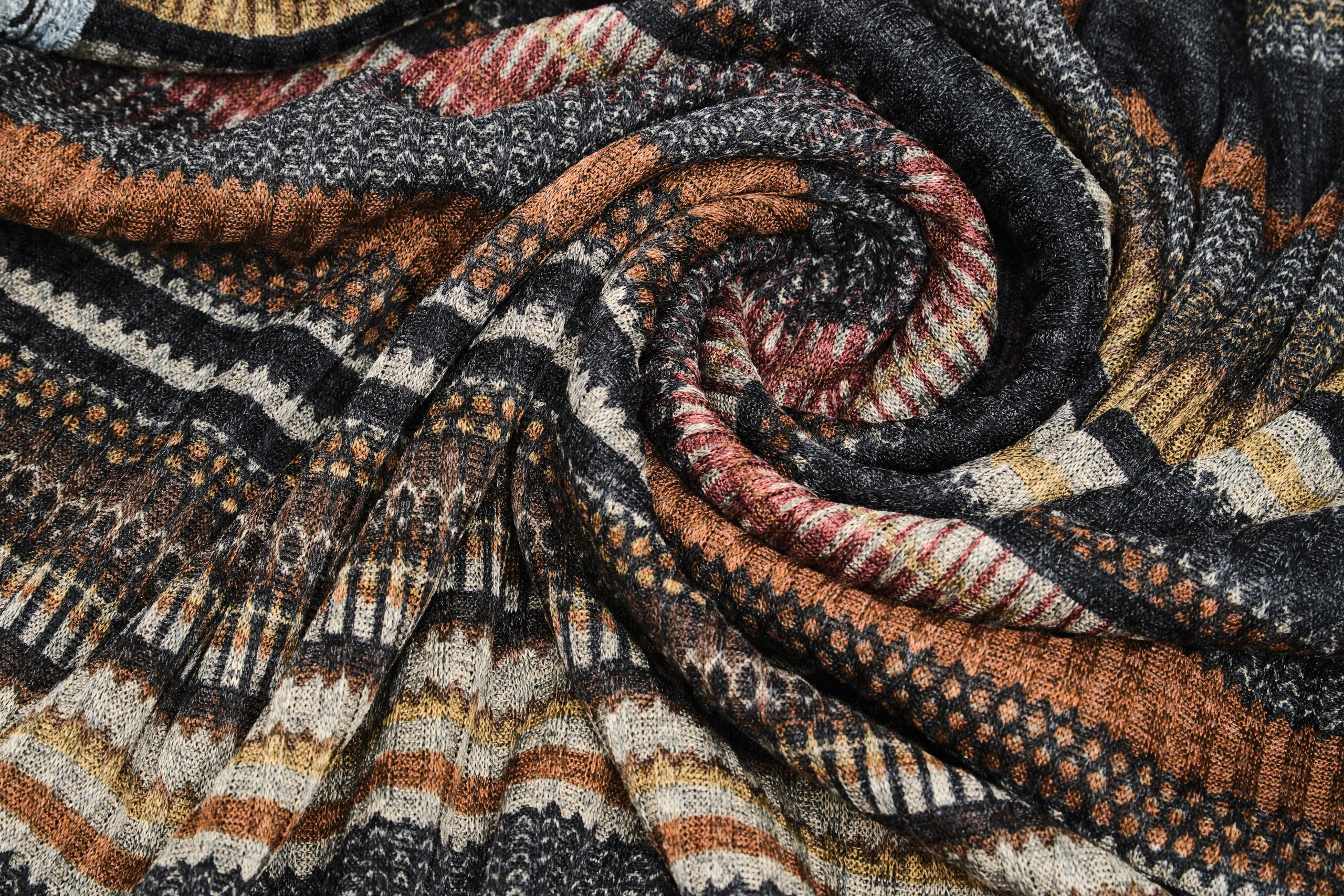 Фотосъемка каталога Тканей. Профессиональный фотограф в Москве — Максим Дьяконов